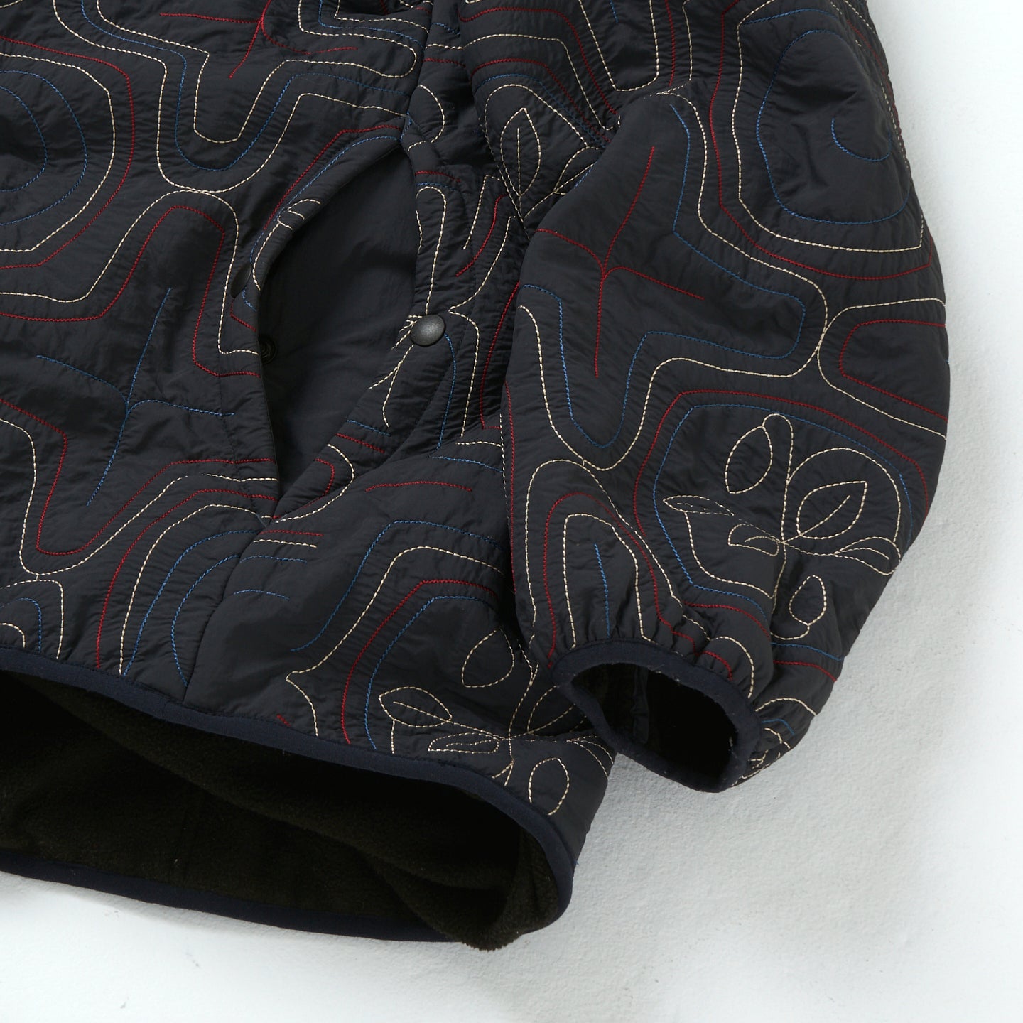 AINU Quilting Hoodie – Navy | NORBIT | 入荷予定アイテム