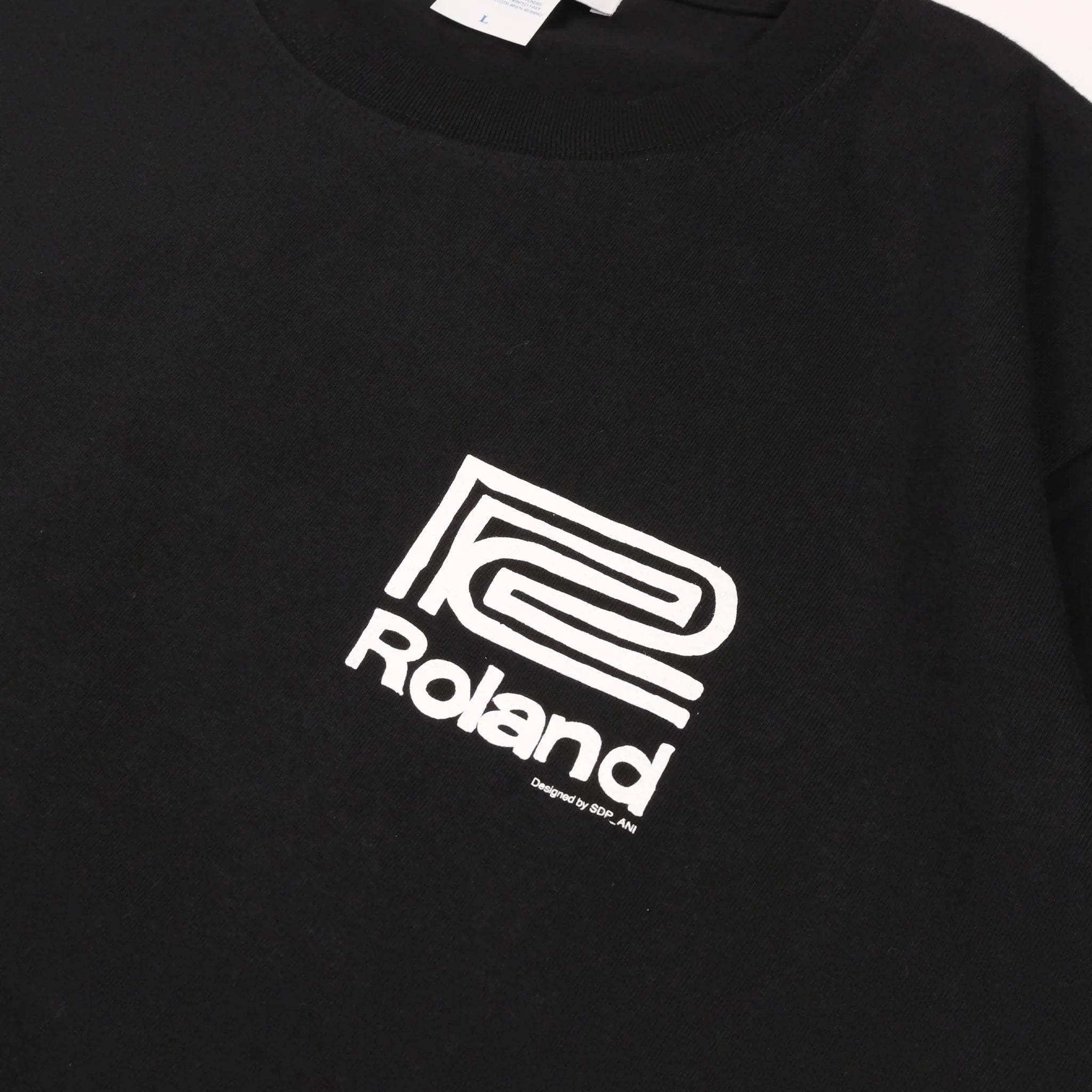 Roland × SAMUEL SP-404 Ⅱ Logo S/S TEE | Color: Black【SAMUEL_サミュエル】 【ネコポス選択可能】