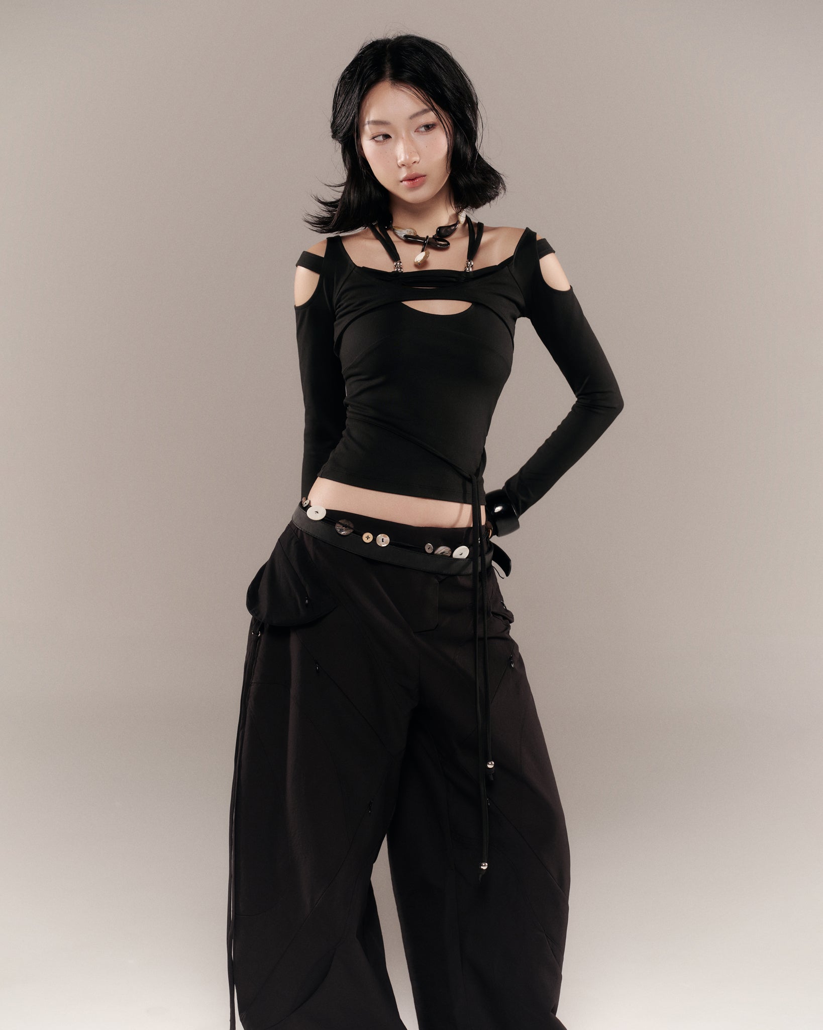 SERAFIN TOP (BLACK) | Bunny Hill Concept