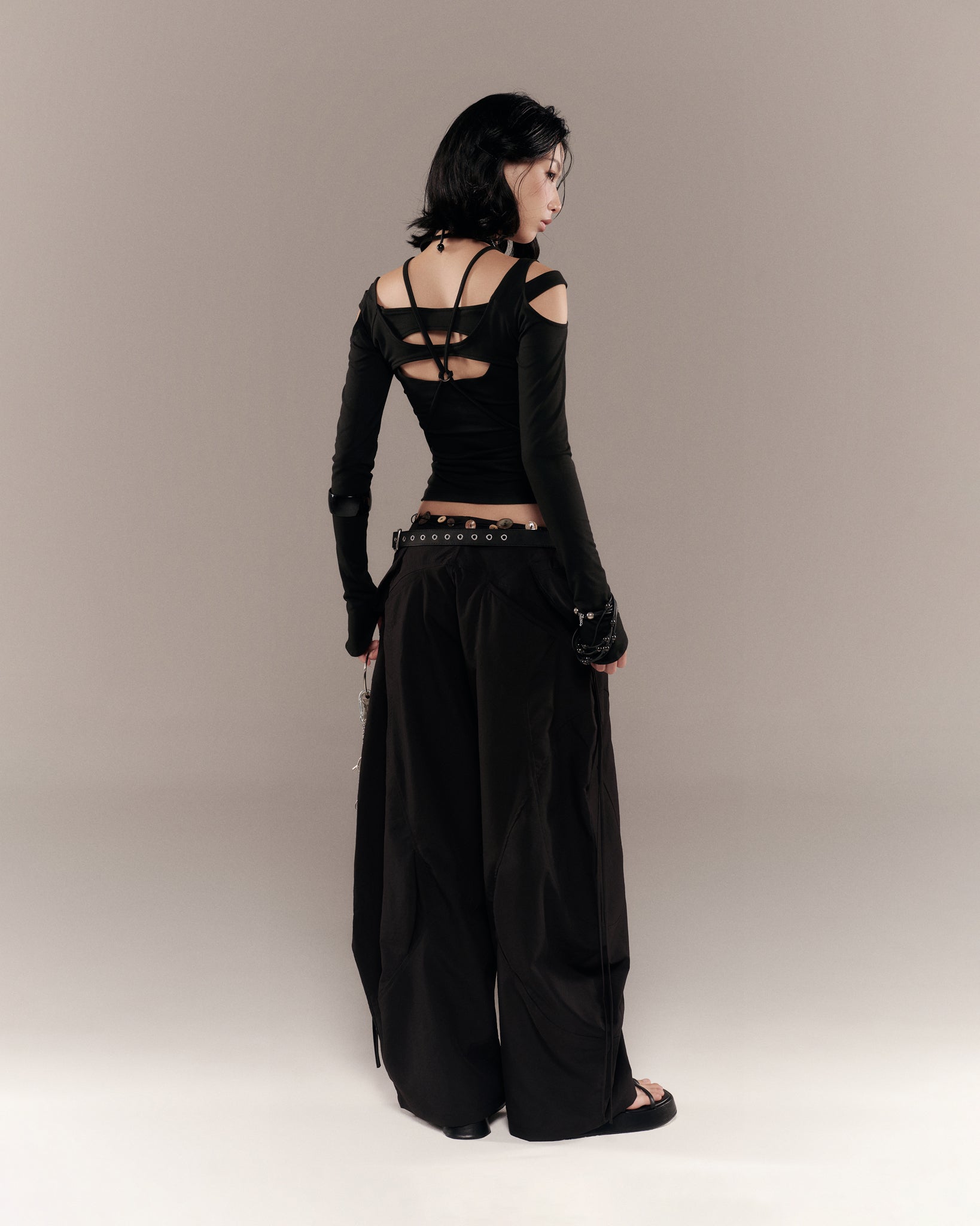 SERAFIN TOP (BLACK) | Bunny Hill Concept