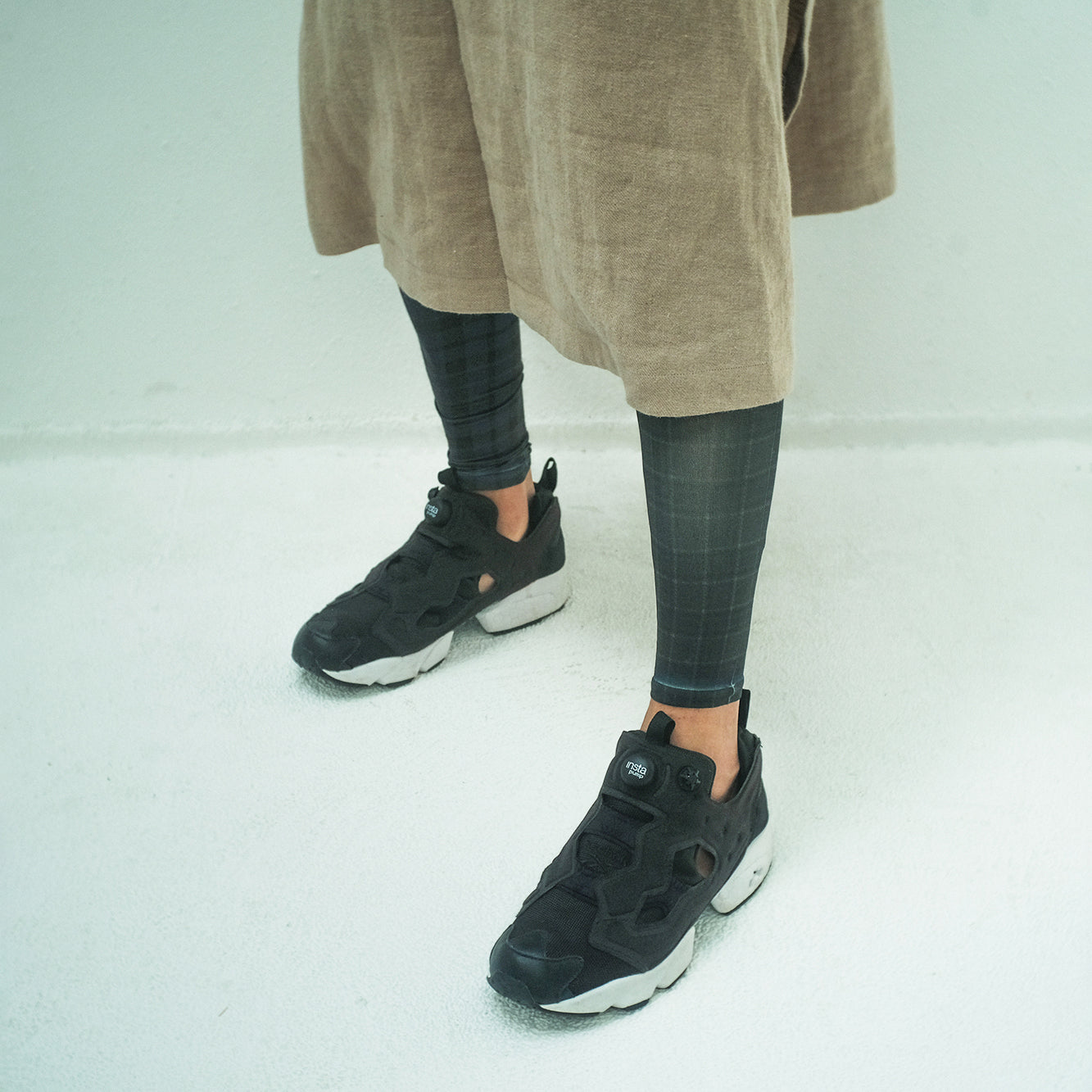 UNDERCURRENT LEGGINS | Color_Check | No_sf25aw-24_check【STOF_ストフ】【入荷予定アイテム・入荷連絡可能】