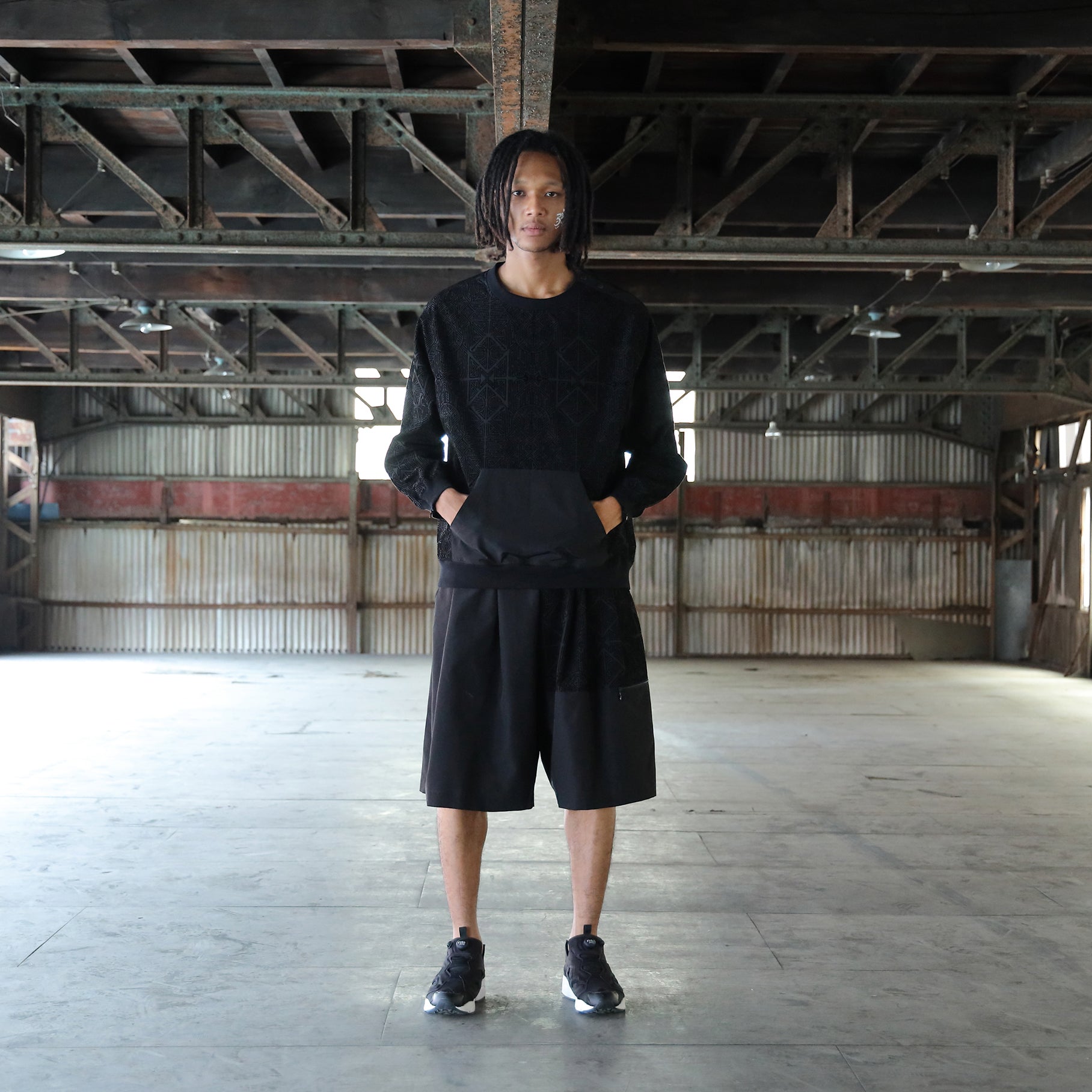SF25SS-11_Black | Stone Yard Floc Wide Shorts | Color:Black【STOF_ストフ】【archive】