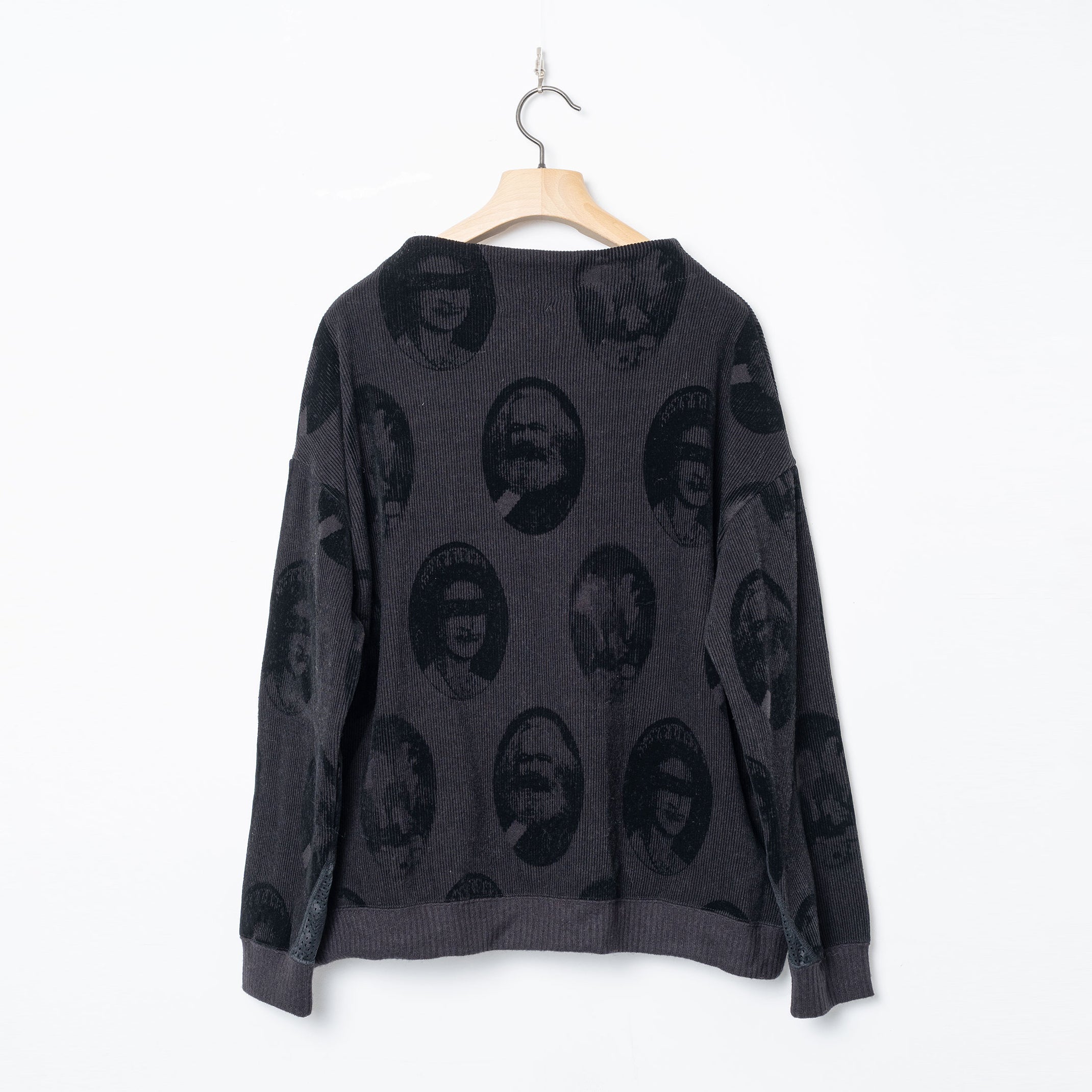 Anarchy/Flocky Pulover – Black | STOF | 入荷予定アイテム