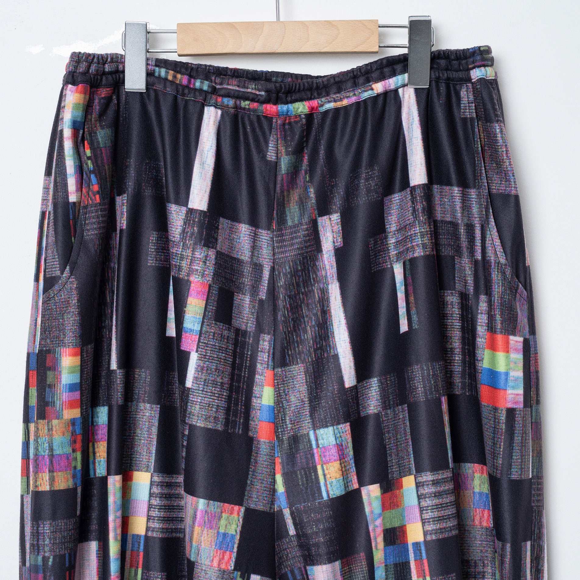 Glitchcheck Wide Pants – Black | STOF | 入荷予定アイテム