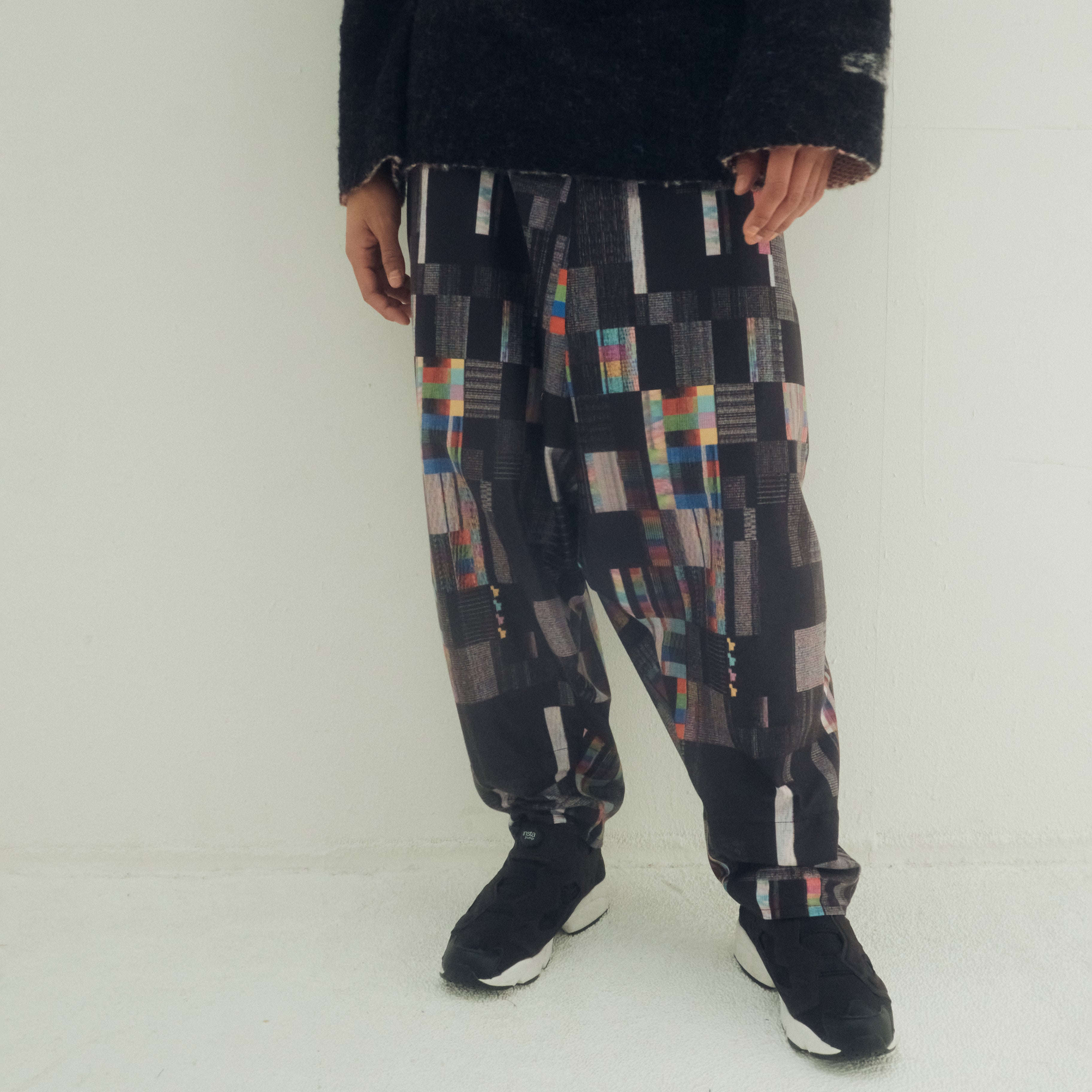 Glitchcheck Wide Pants – Black | STOF | 入荷予定アイテム
