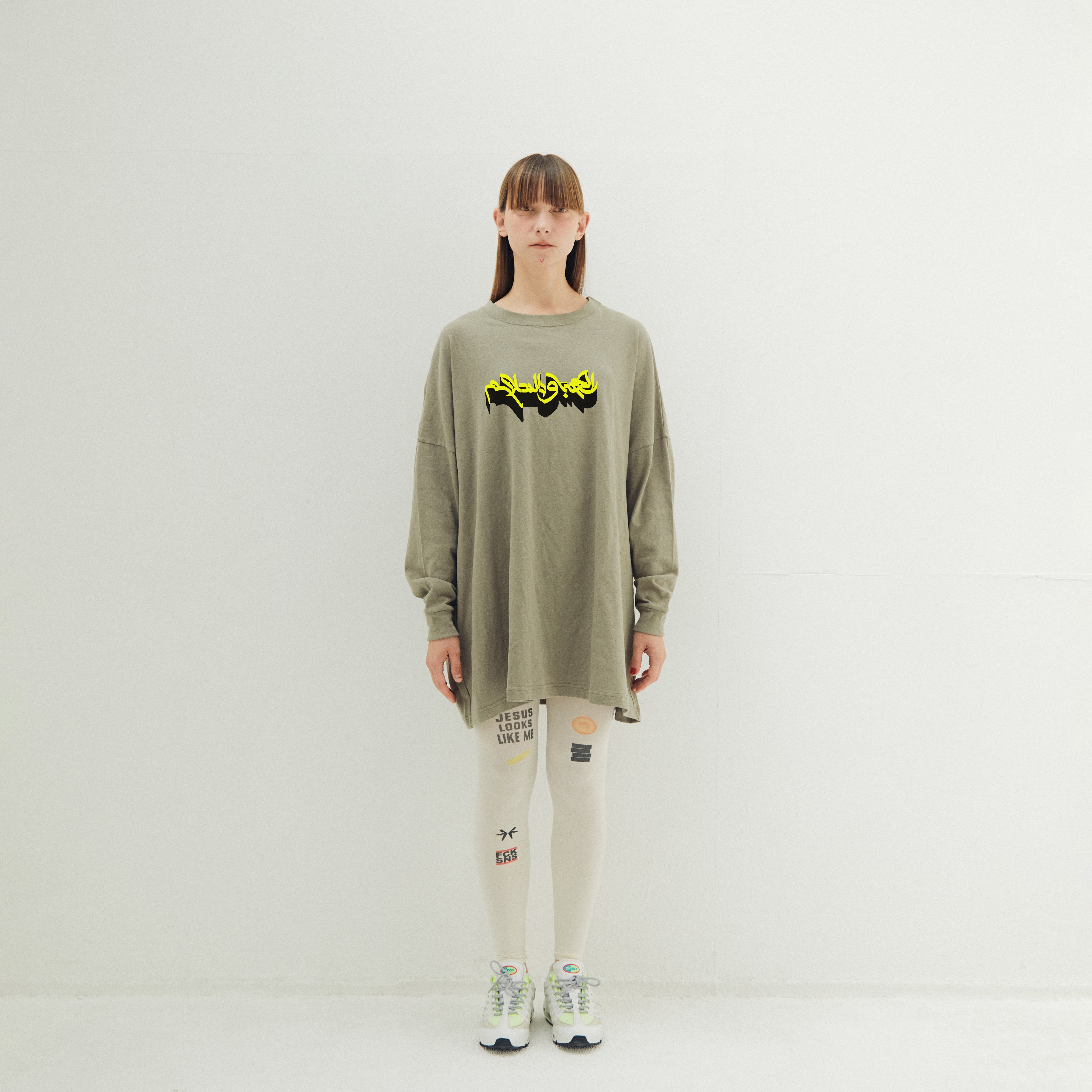 ARABIC L&P L/S Tee – Khaki | STOF | 入荷予定アイテム
