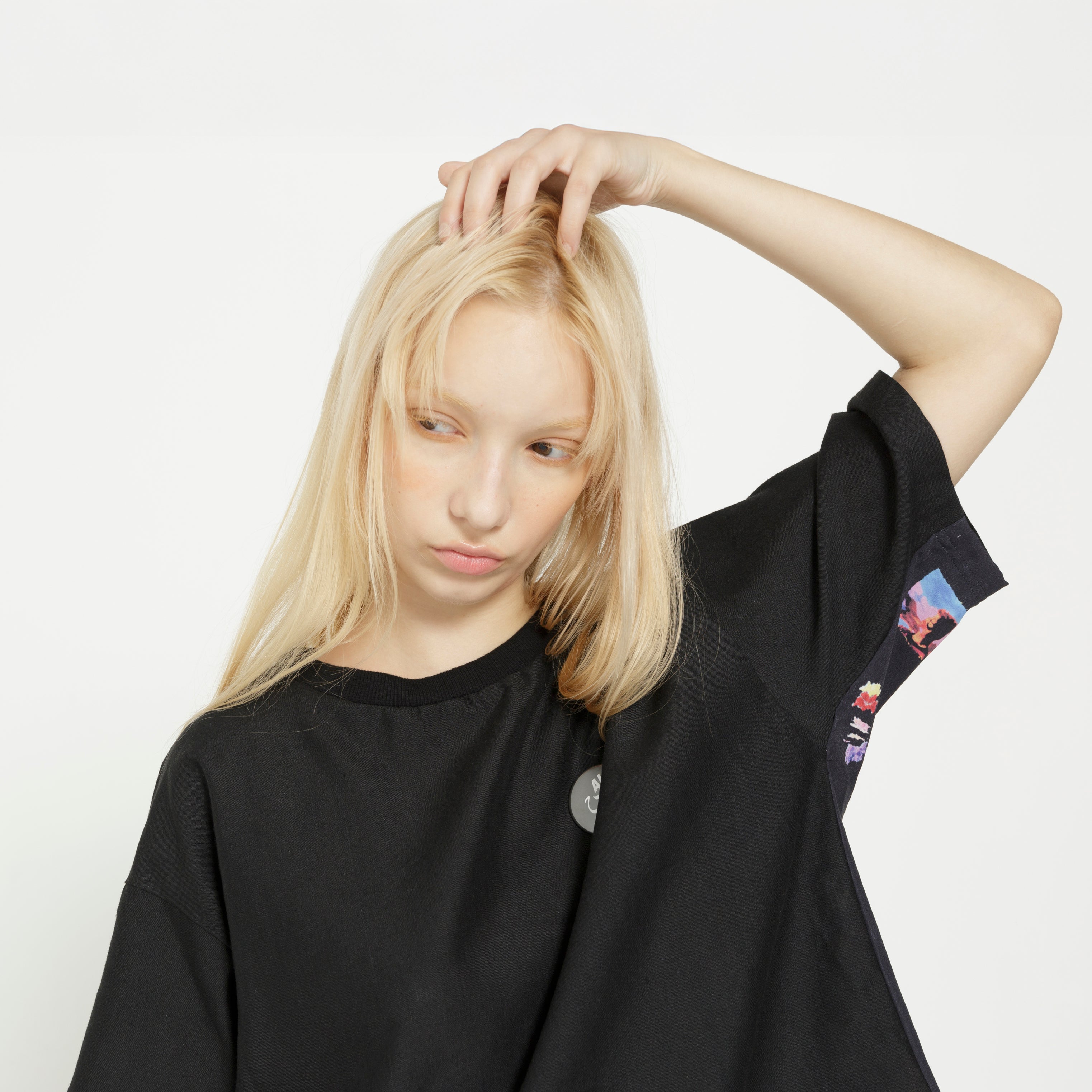 PEDESTRIAN SHIRT TEE | Color_Black | No_SF26SS-04_Black【STOF_ストフ】【入荷予定アイテム・入荷連絡可能】