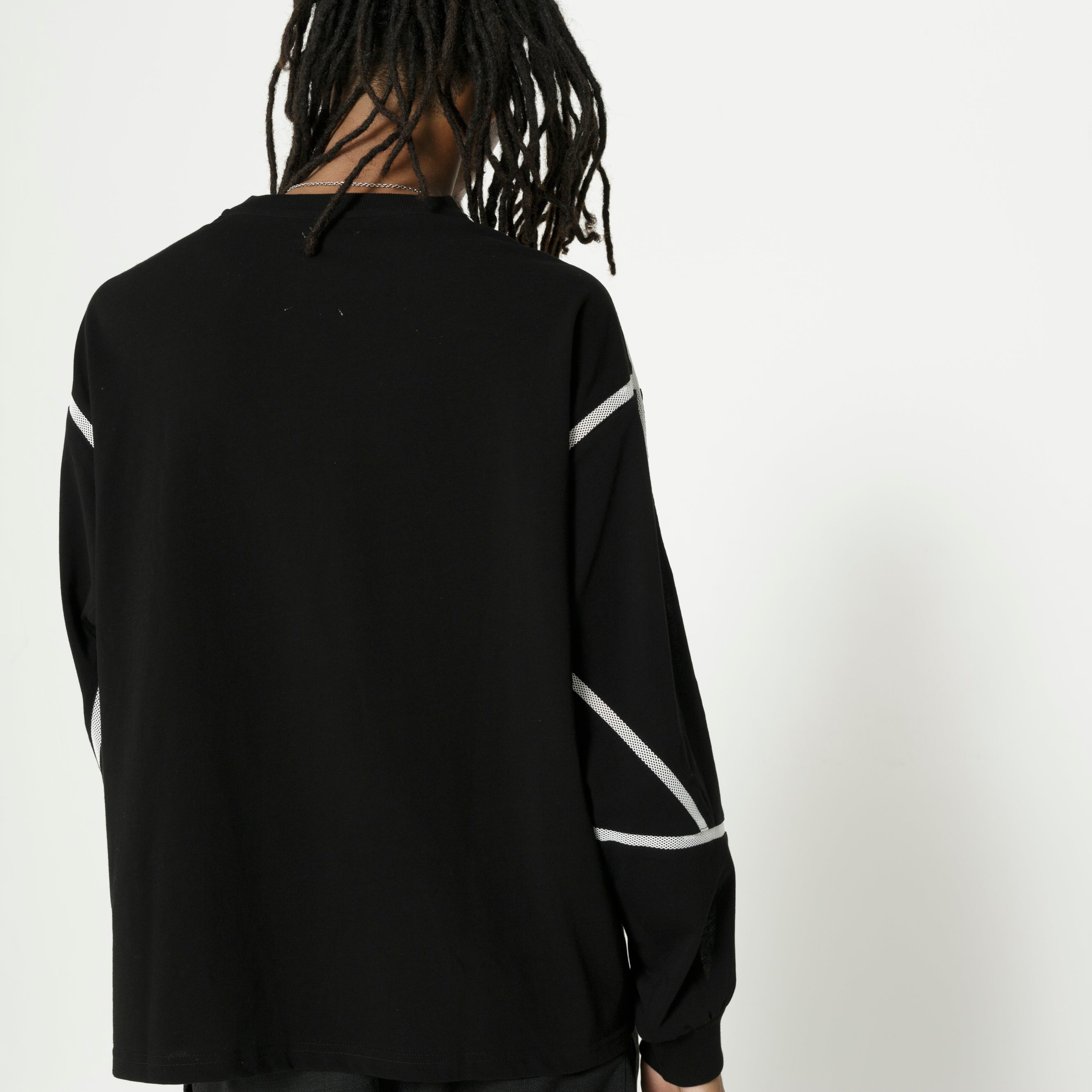 COMPLEXITY BORDER L/S TEE– Black | STOF