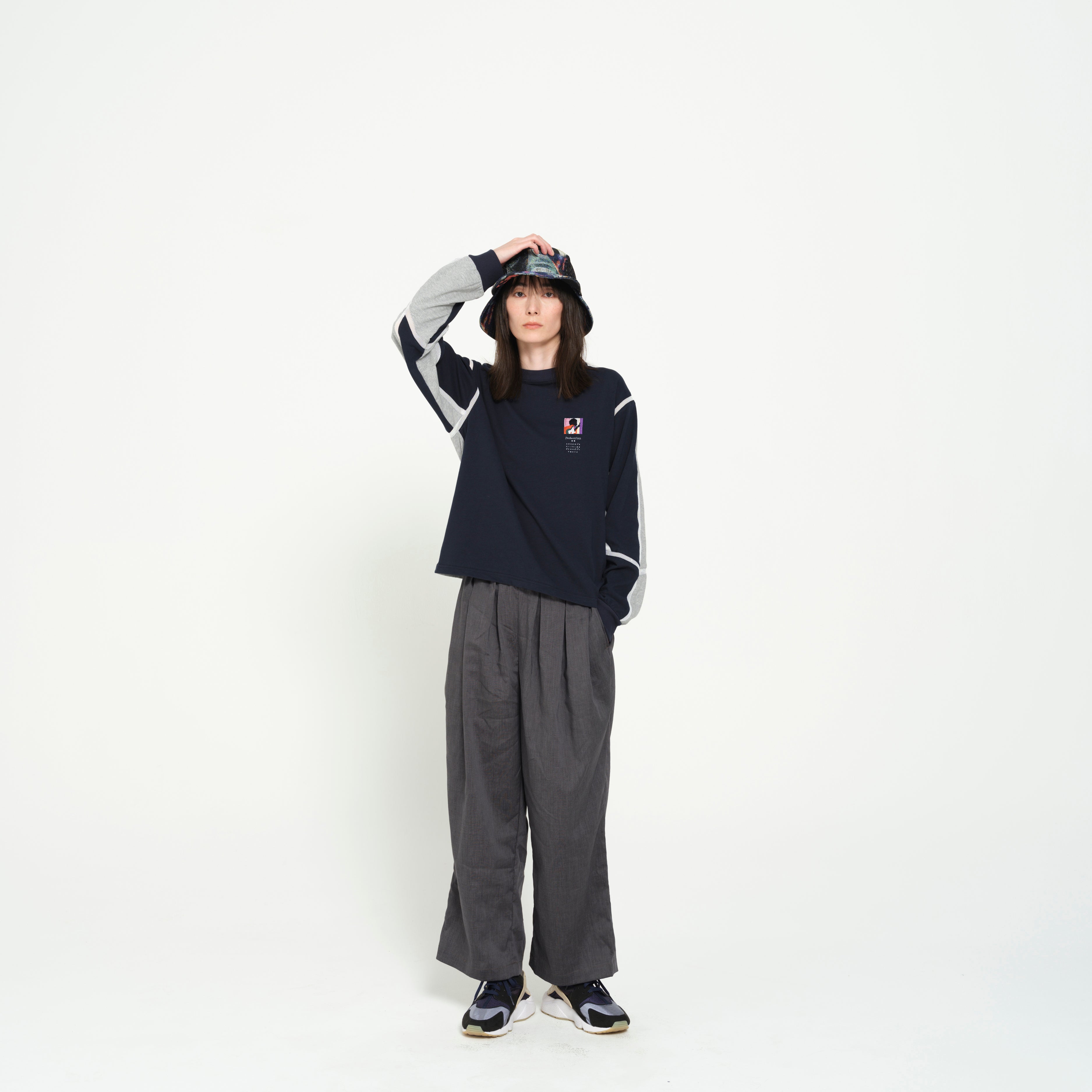 COMPLEXITY BORDER L/S TEE– Navy | STOF