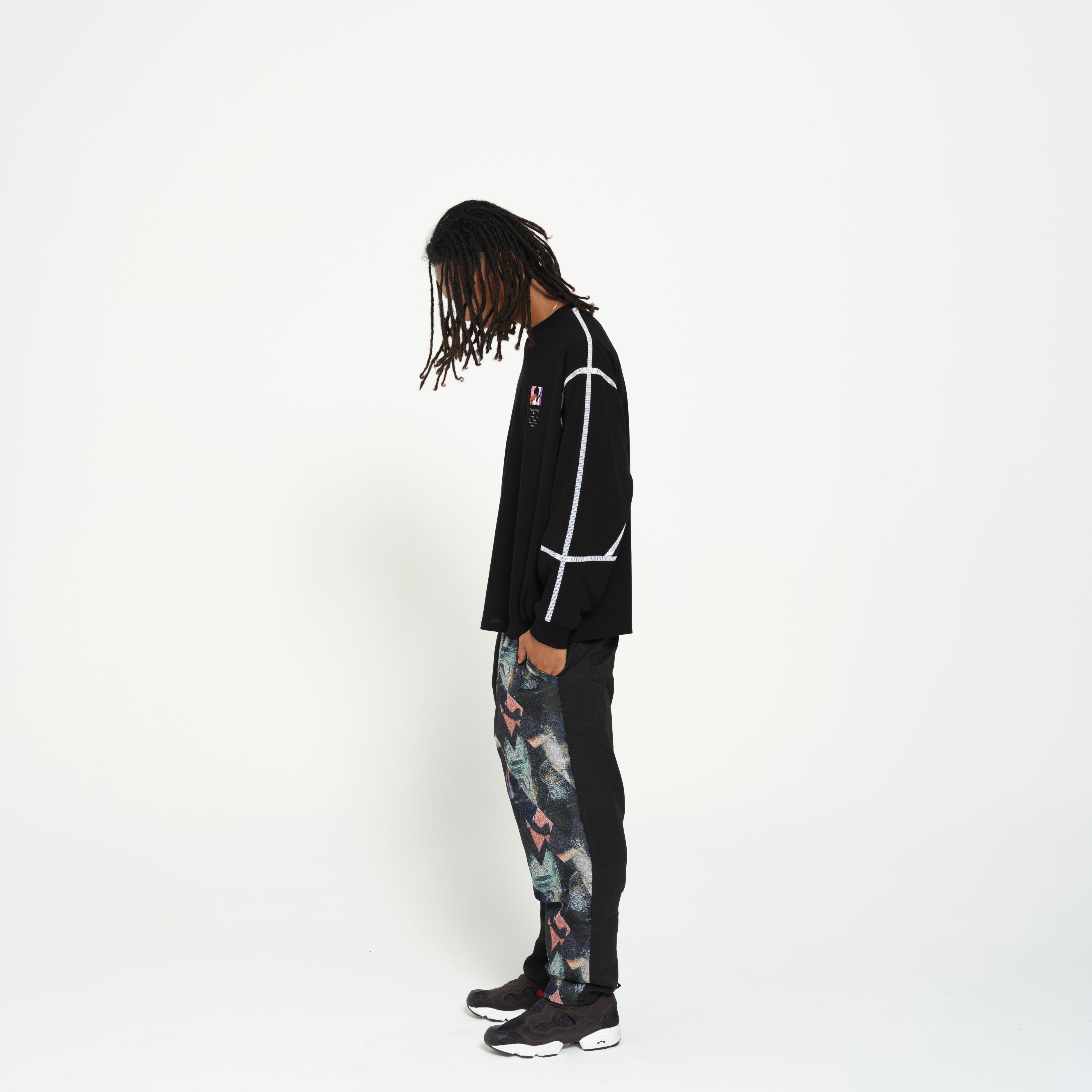 COMPLEXITY BORDER L/S TEE– Black | STOF