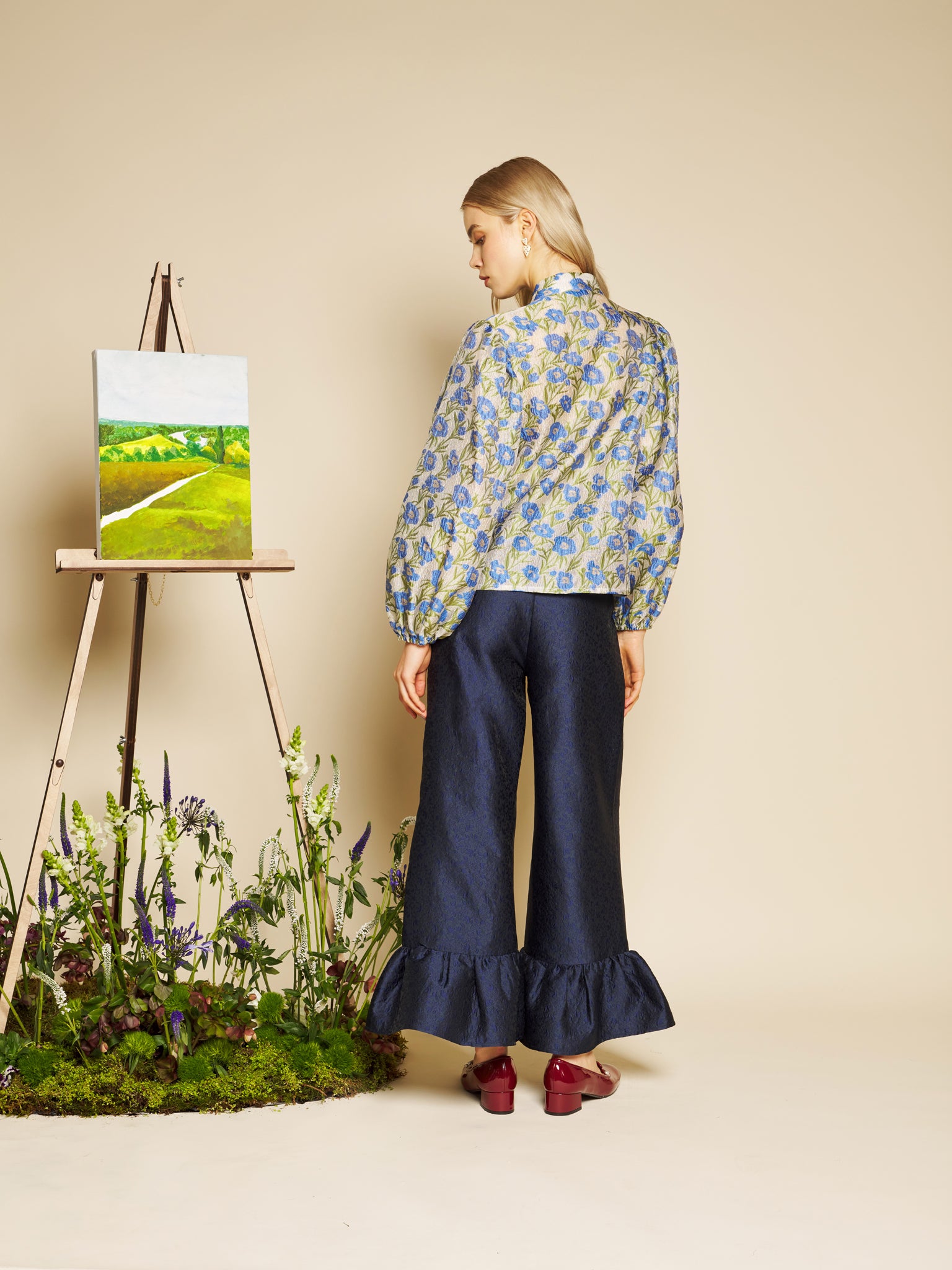 Orchid Jacquard Ruffle Trousers – Navy | SISTER JANE