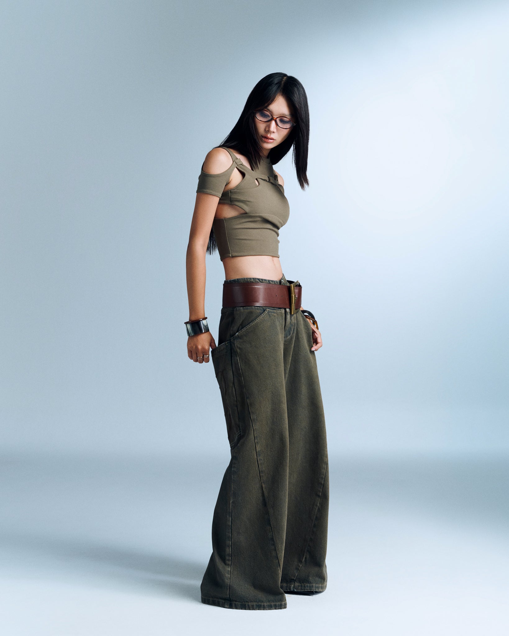 TAWNY TOP (ARMY GREEN) | Bunny Hill Concept