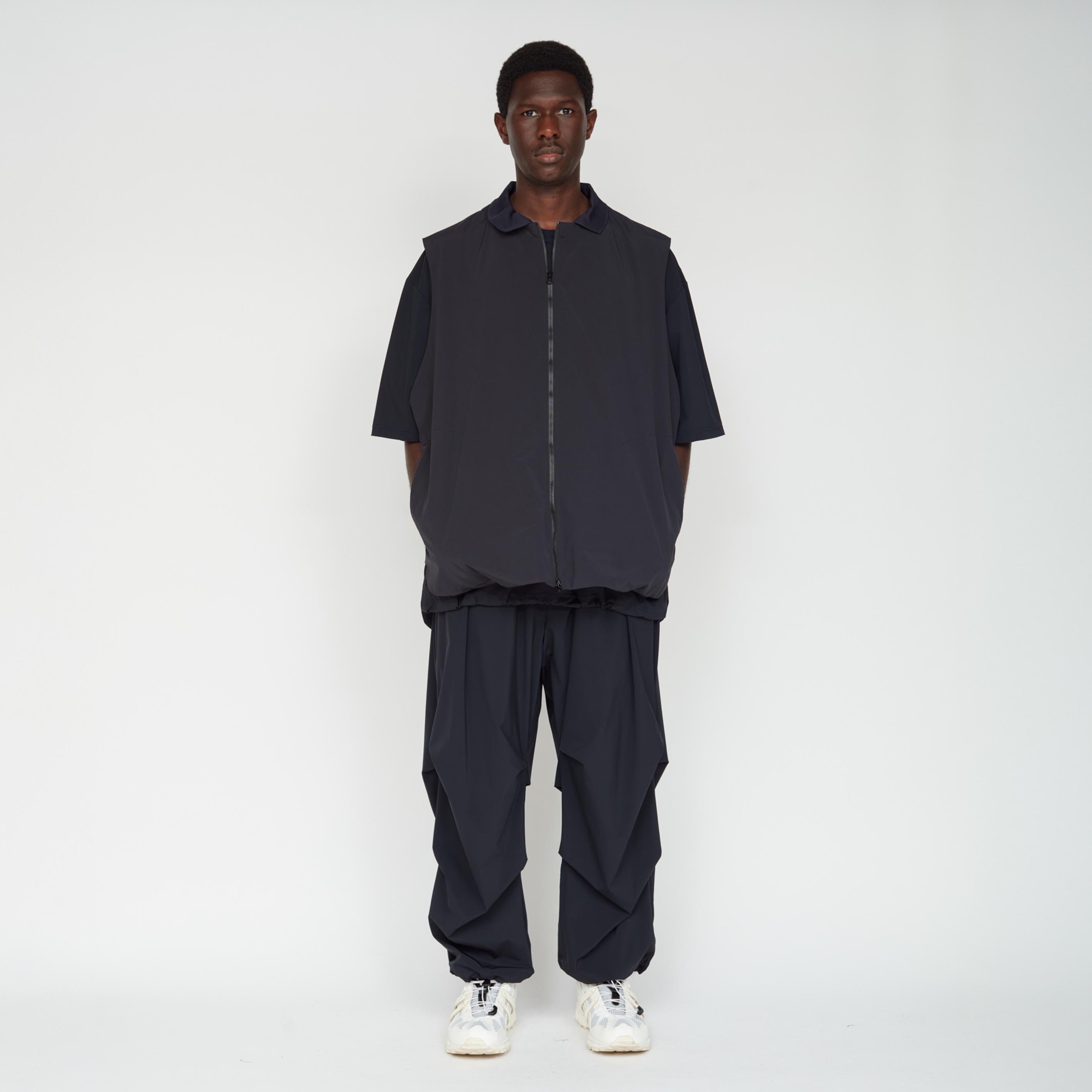 _158_Black | ジッパーベスト | Color:Black【UNTRACE_アントレース】【archive】