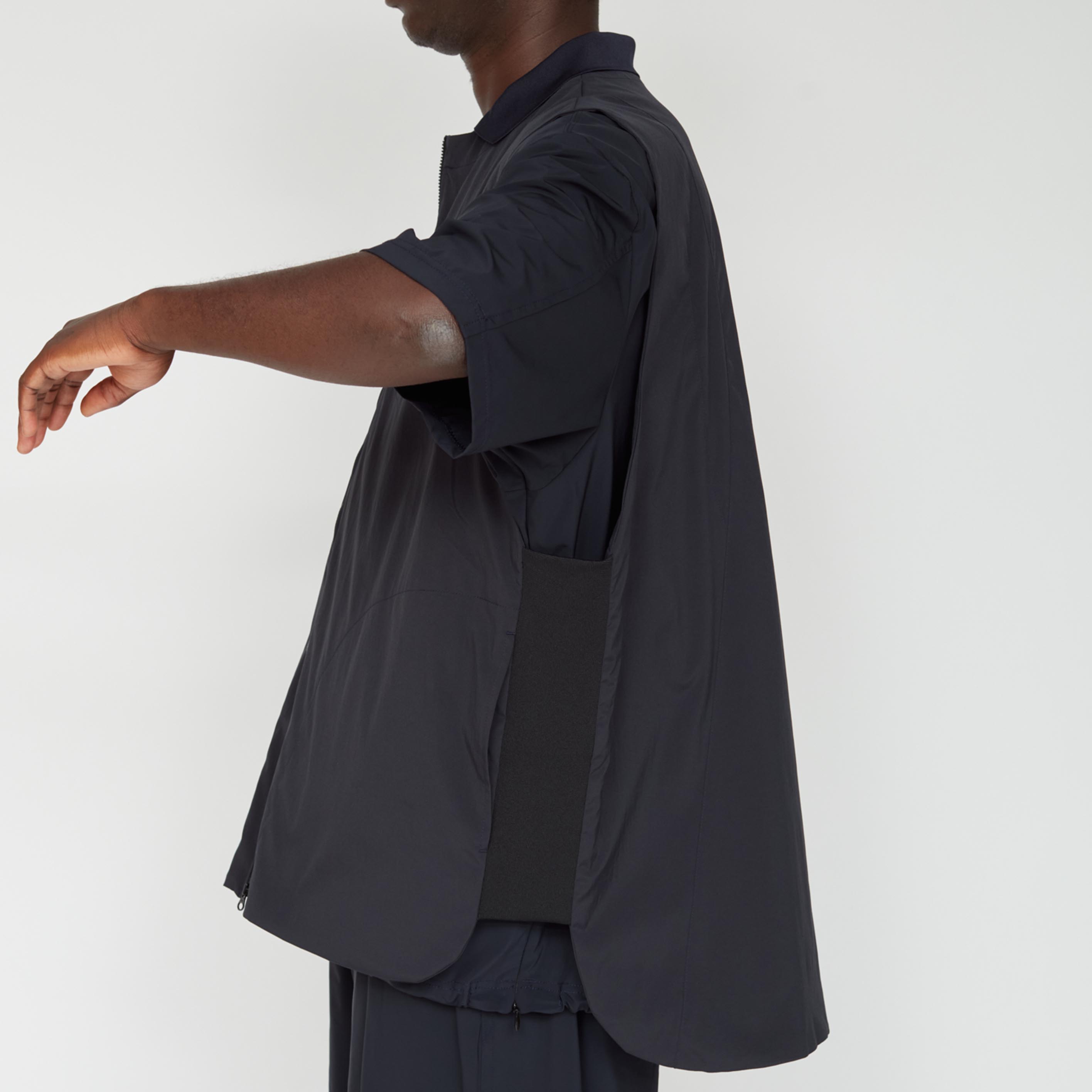 _158_Black | ジッパーベスト | Color:Black【UNTRACE_アントレース】【archive】