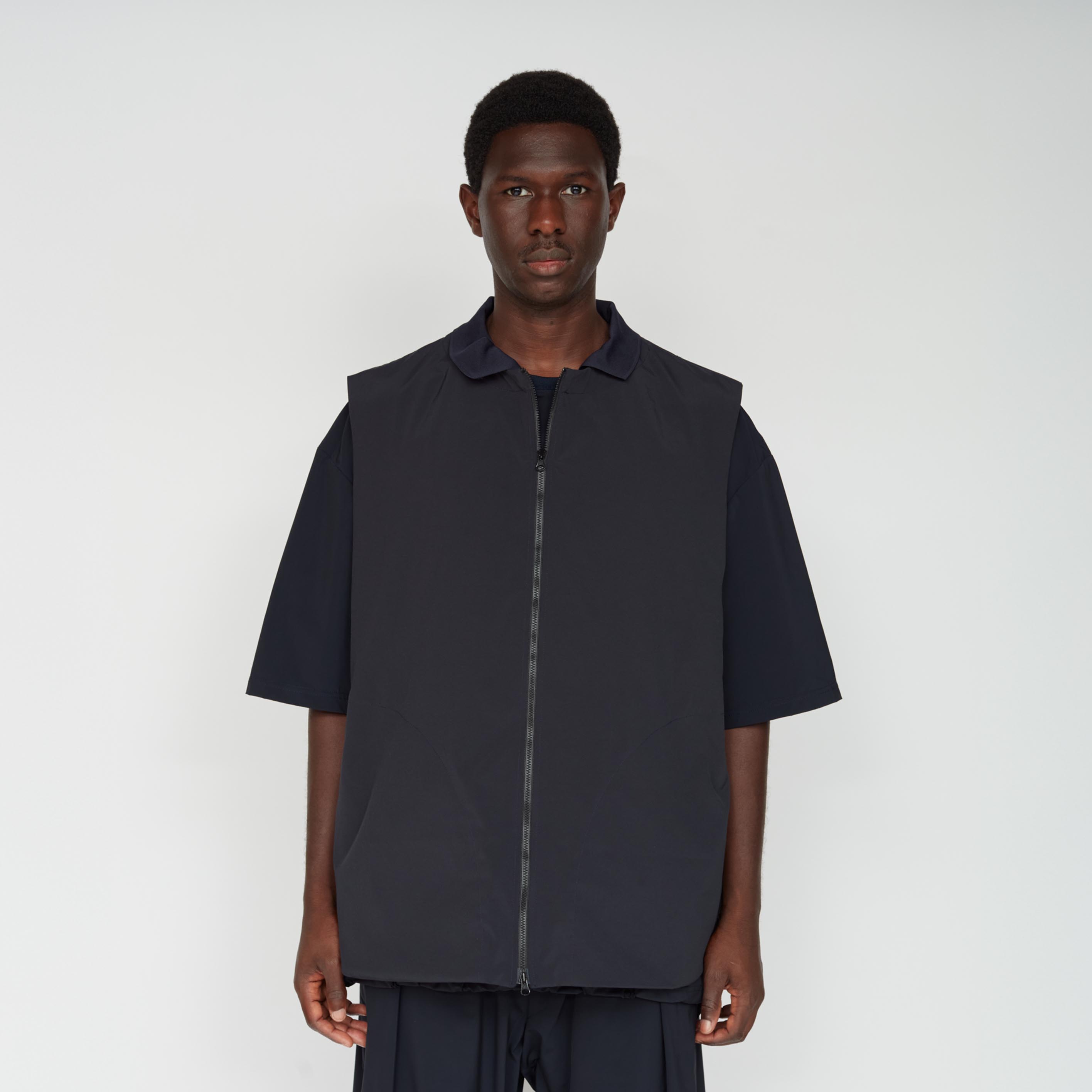 _158_Black | ジッパーベスト | Color:Black【UNTRACE_アントレース】【archive】