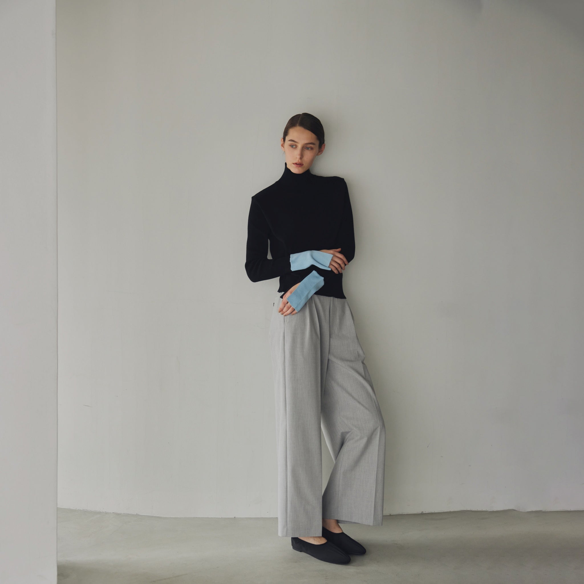 Color Block Knit – Black | WHYTO