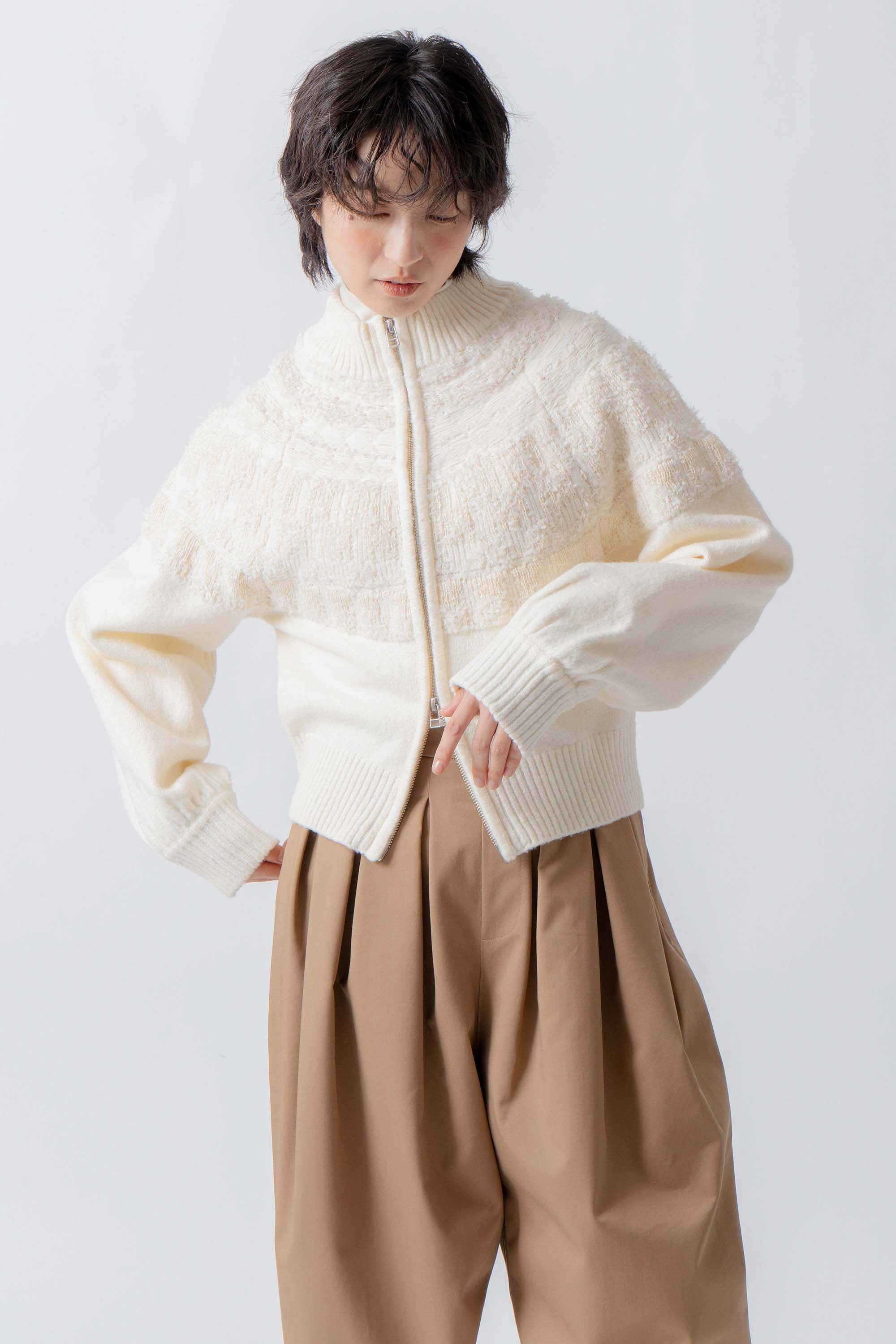 nordic pattern knit zip cardigan – Cream | WHYTO | 入荷予定アイテム
