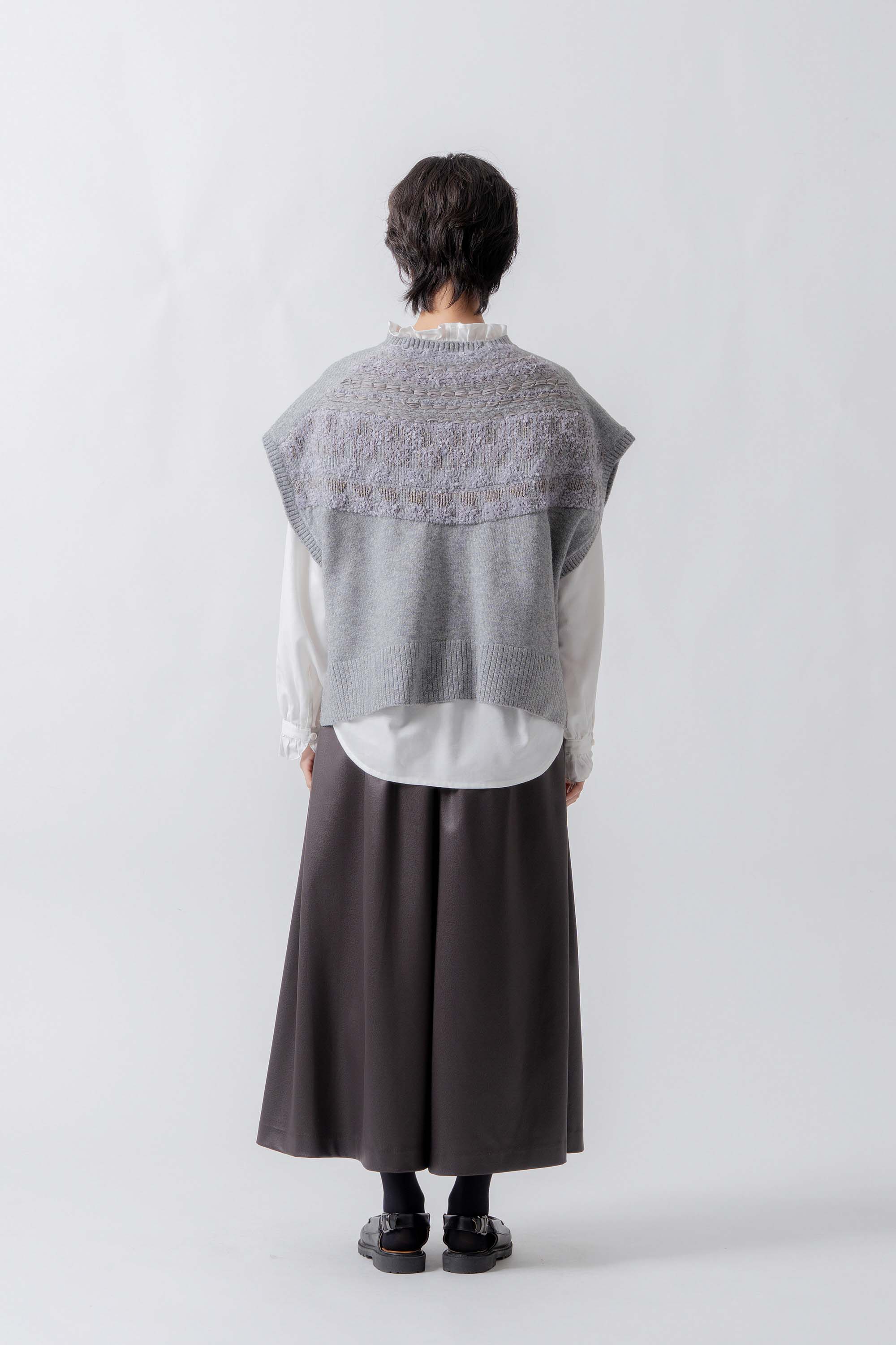 nordic pattern knit vest – Gray | WHYTO | 入荷予定アイテム