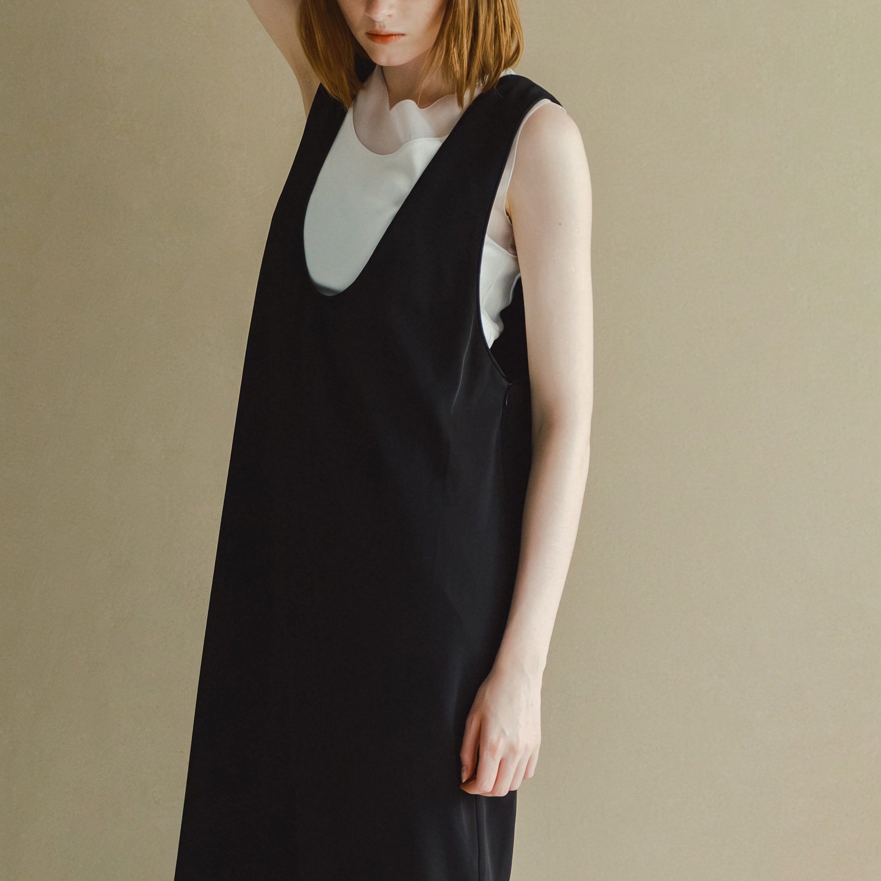 u neck cocoon dress – Black | WHT26HOP4079_Black | WHYTO