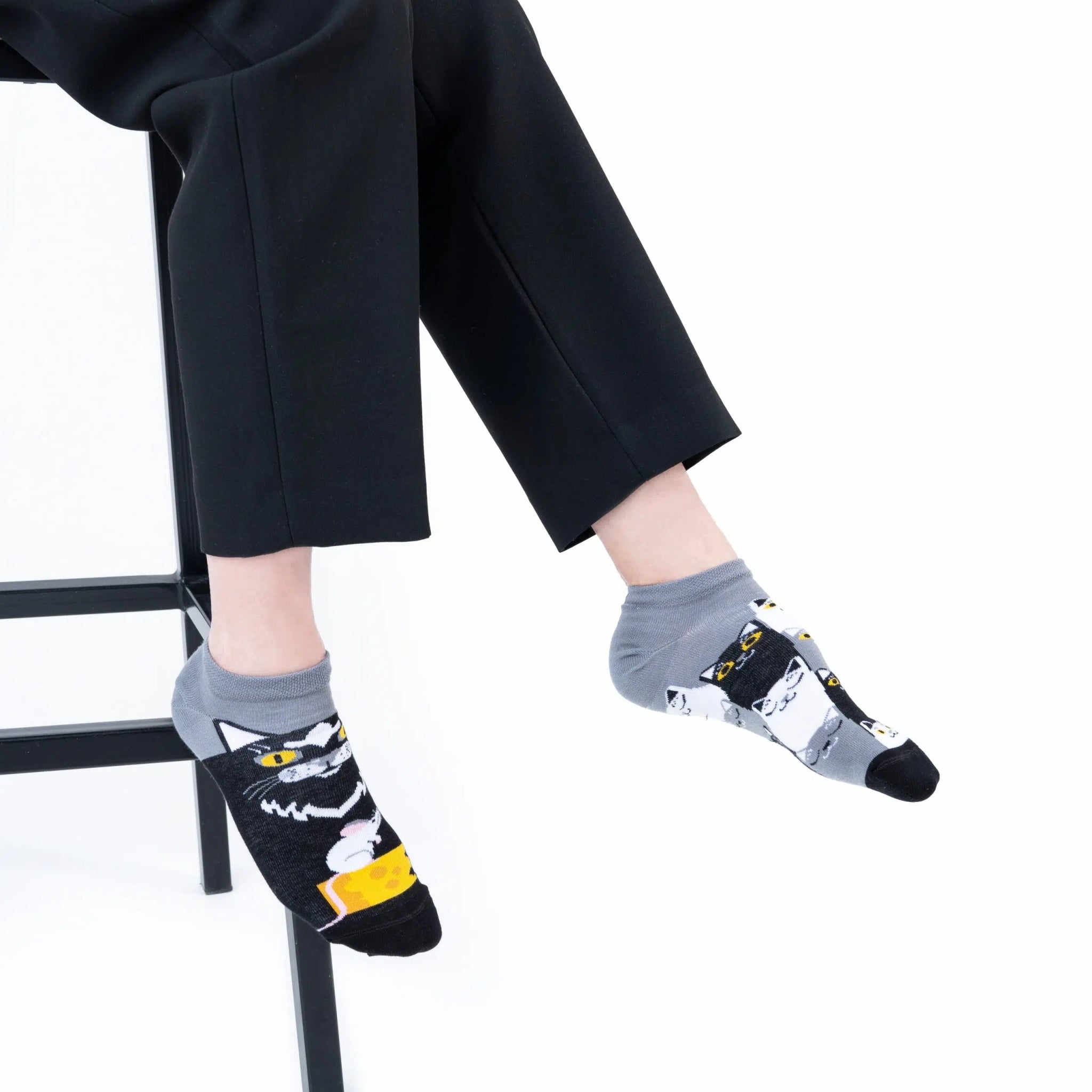 many mornings low socks /Black Cat / 【MANY MORNINGS_メニ―モーニングス】【ネコポス選択可能】