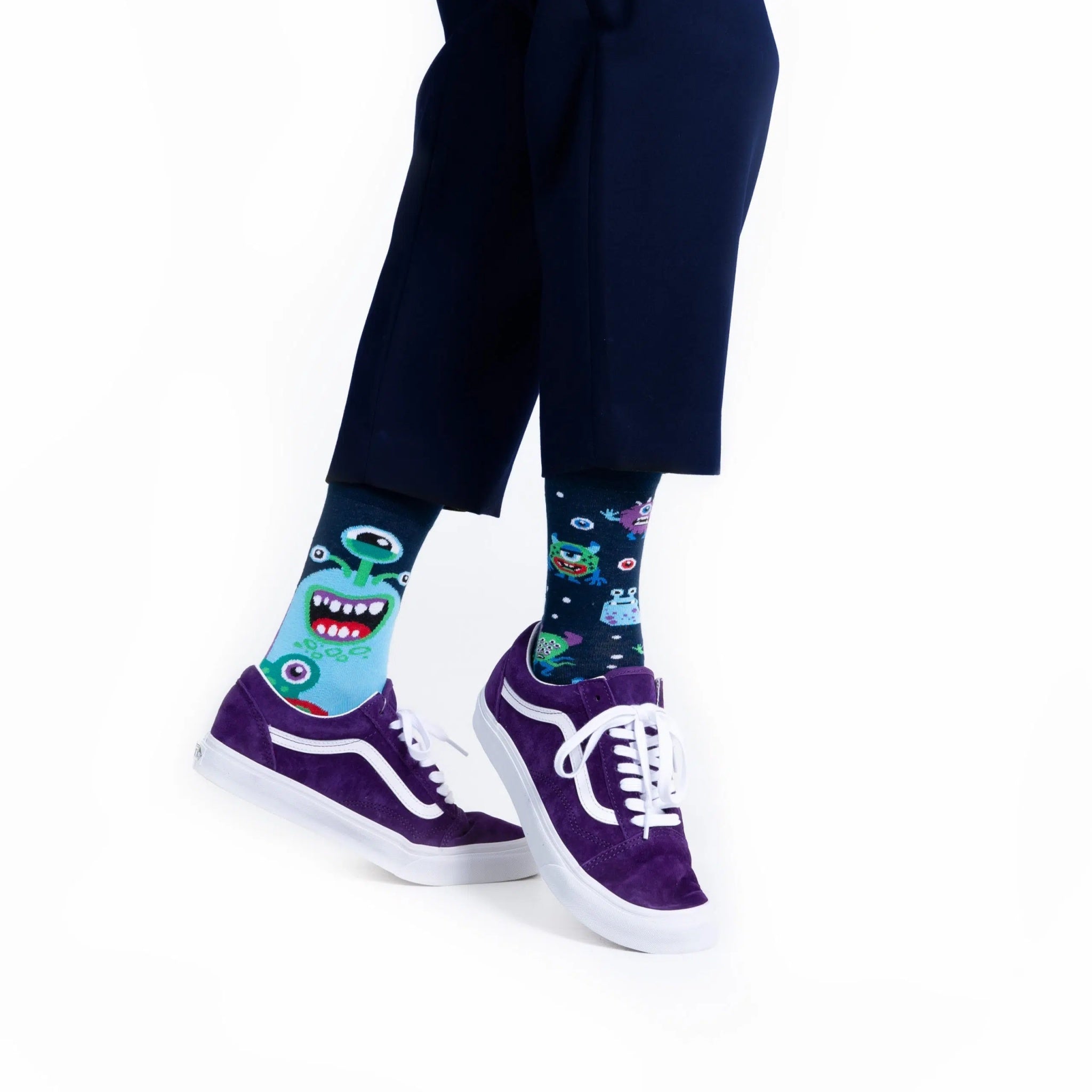 reguler socks  / The Monsters【many mornings メニ―モーニングス】【ネコポス選択可能】