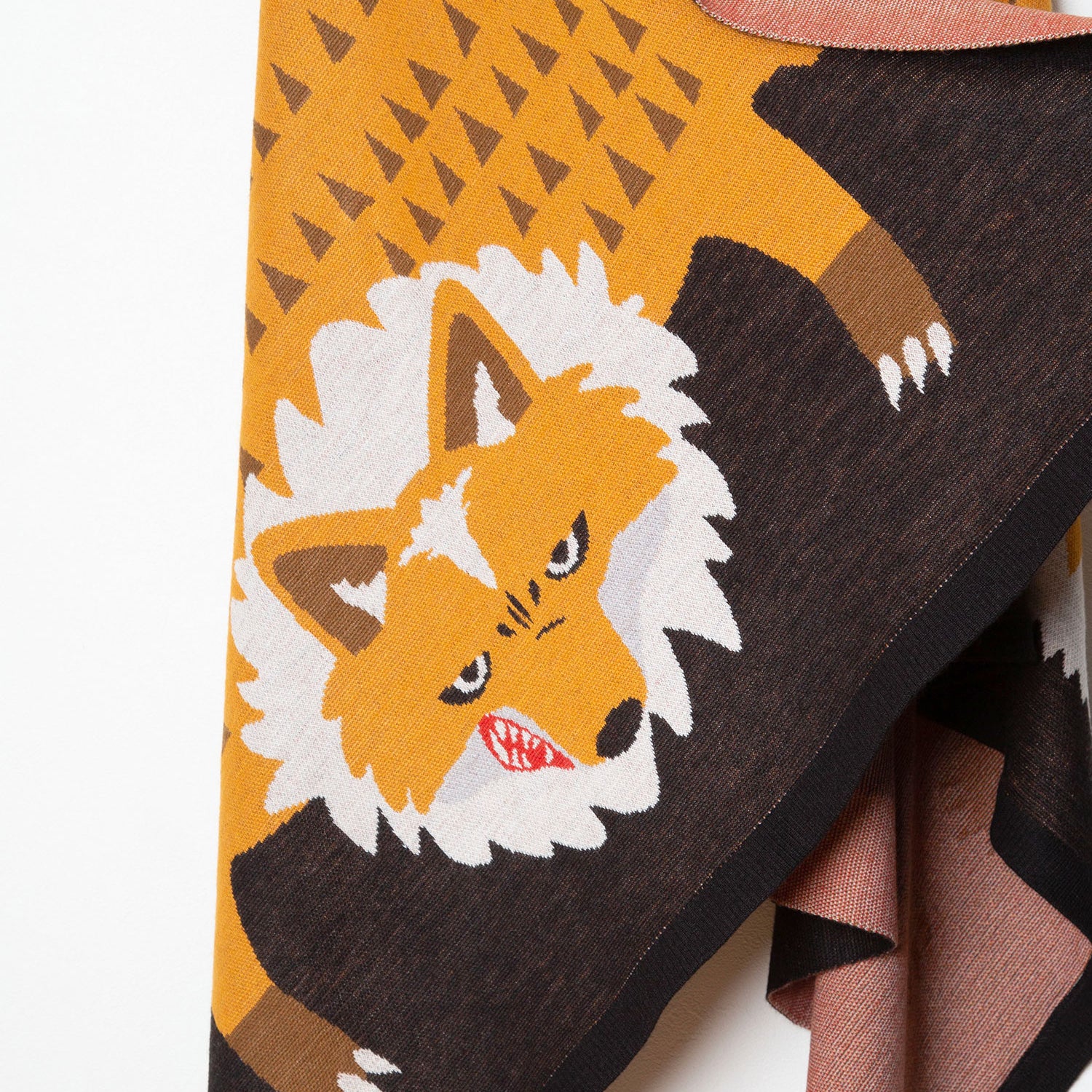 No:bsd23AW-32a | Name:Carpet Animals Big Stole | Color:Fox【BEDSIDEDRAMA_ベッドサイドドラマ】【archive】