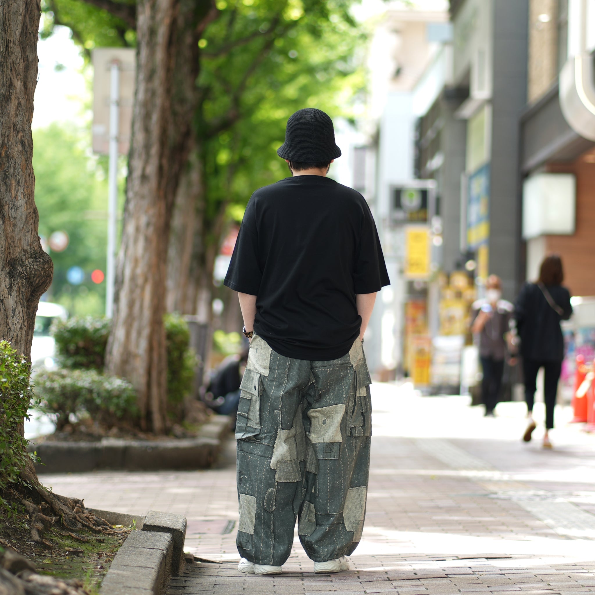 Balloon Wide Cargo Pants (DENIM PATCHWORK) – DENIM PATCHWORK | Size:Free | EFFECTEN