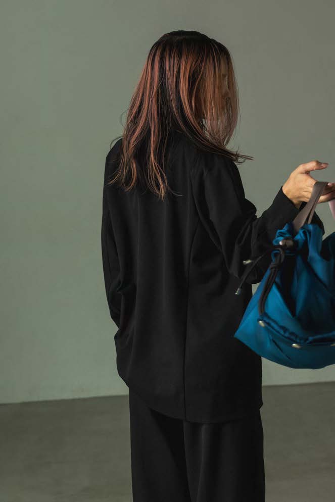 FB007 | ナイロン2WAYショルダー – Black / Blue | FULAT