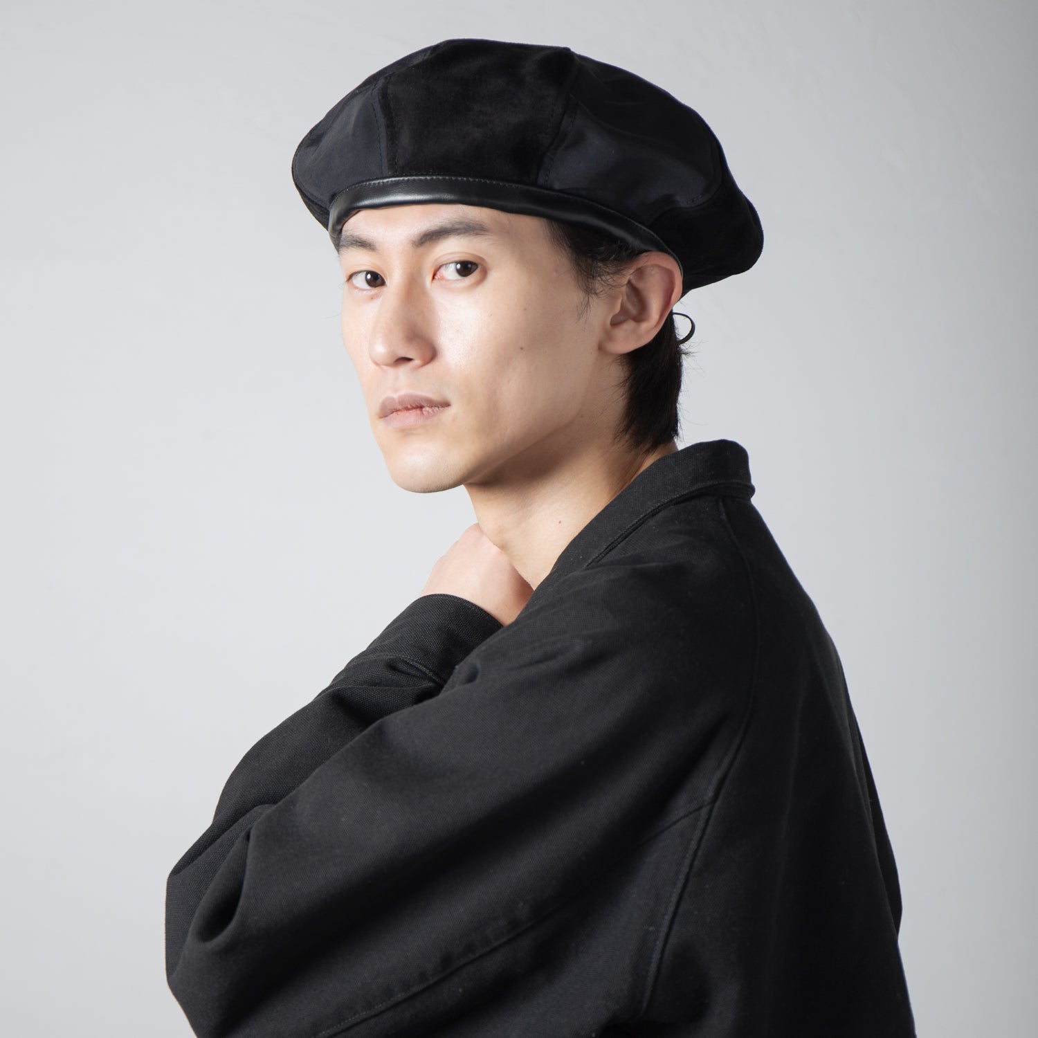 IA-24-103_BLACK | 8Panel Combi Beret – Black | INDIETRO ASSOCIATION