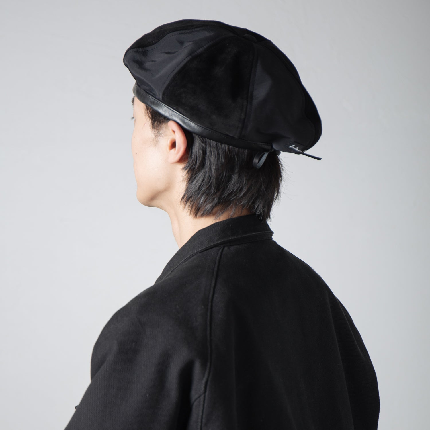 IA-24-103_BLACK | 8Panel Combi Beret – Black | INDIETRO ASSOCIATION