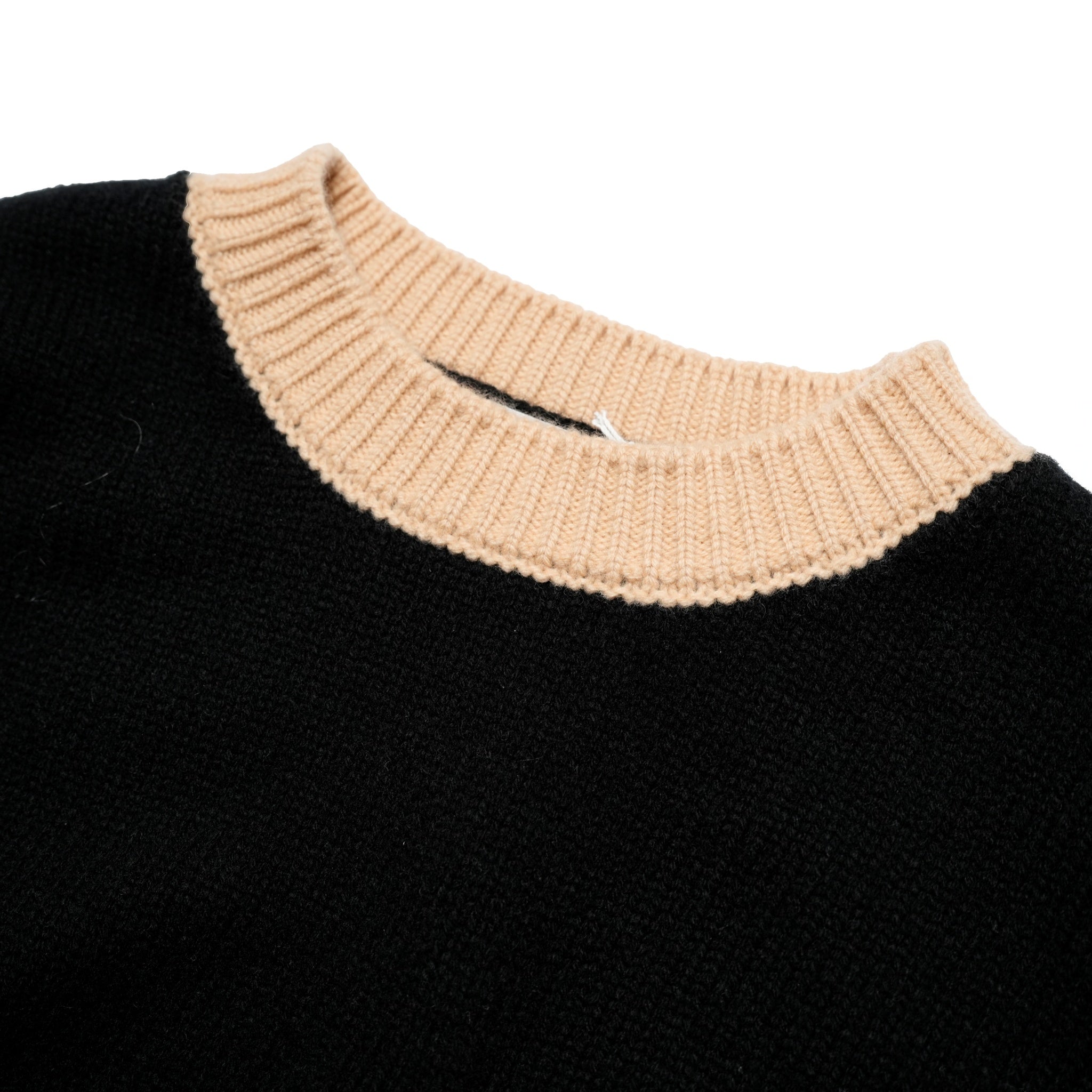 24#08-1030-0_Black | SIX-PATERN KNIT | Color:Black【MINAMI ANDERSON_ミナミアンダーソン】