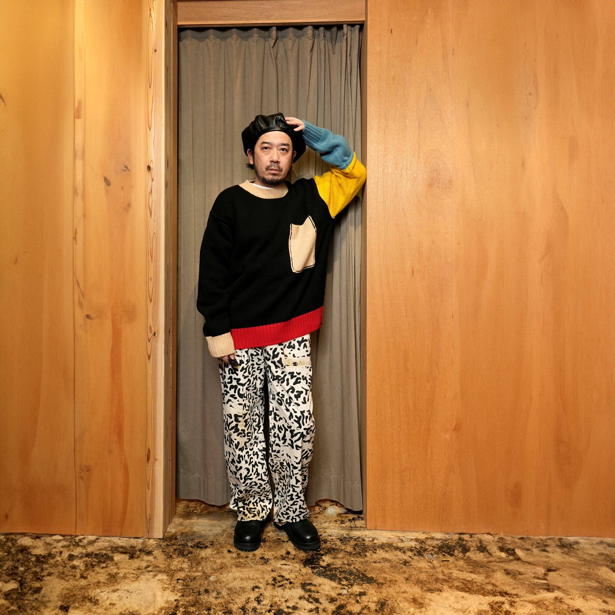 24#08-1030-0_Black | SIX-PATERN KNIT | Color:Black【MINAMI ANDERSON_ミナミアンダーソン】