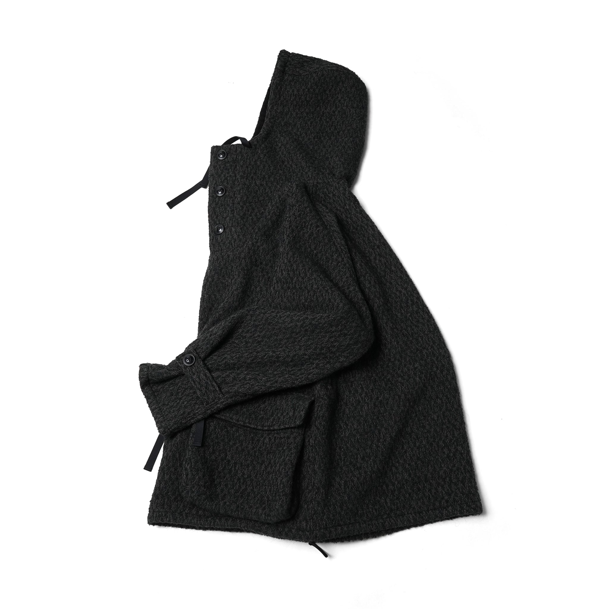 ALPACA SWEDISH ARMY ANORAK – Black | MINAMI ANDERSON