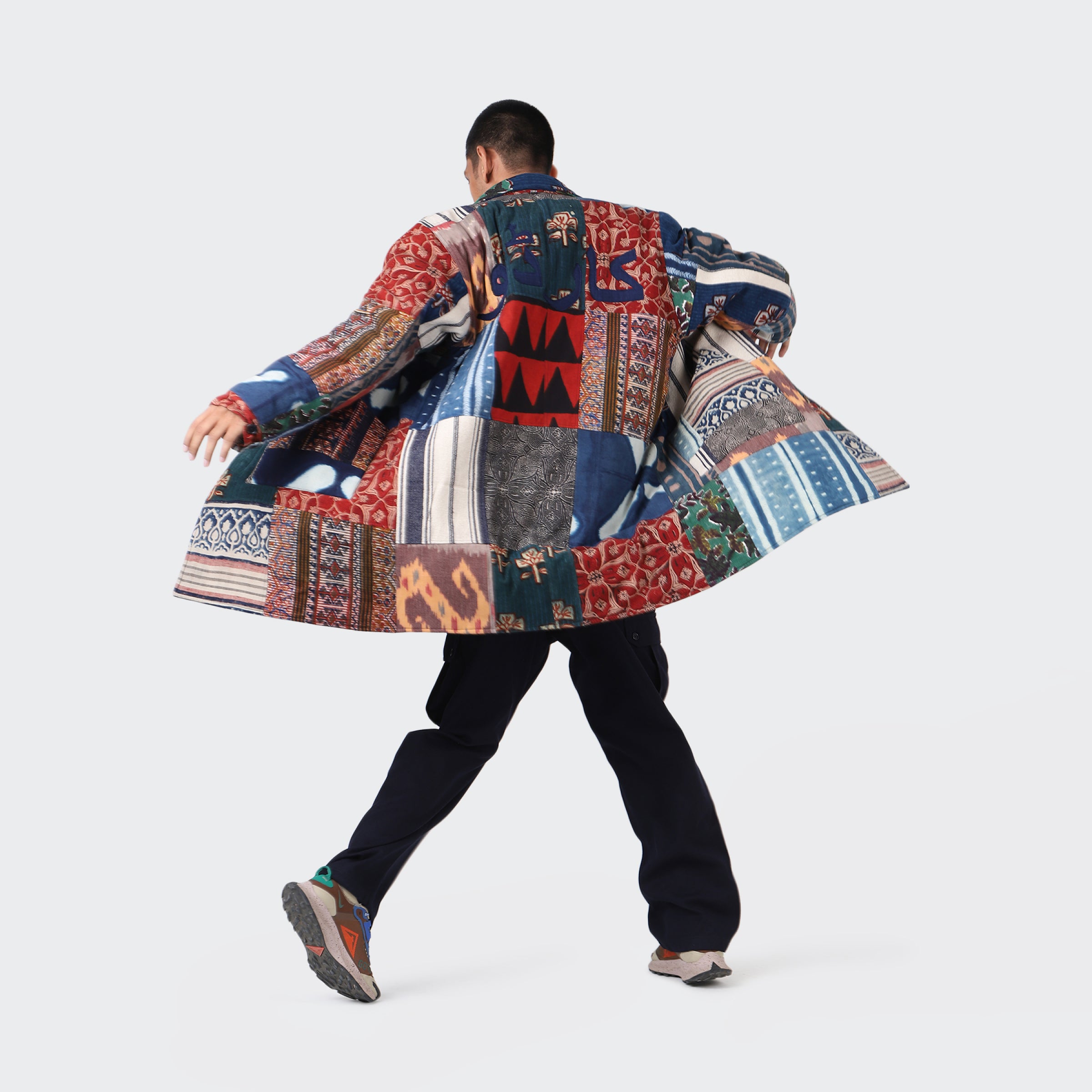 karudo2023aw10 | SANTOS_SANTOSDESCRIPTION: QUILTED LONG COAT WITHZIP & SNAP BUTTONS | Color:Patchwork 04【KARDO_カルド】