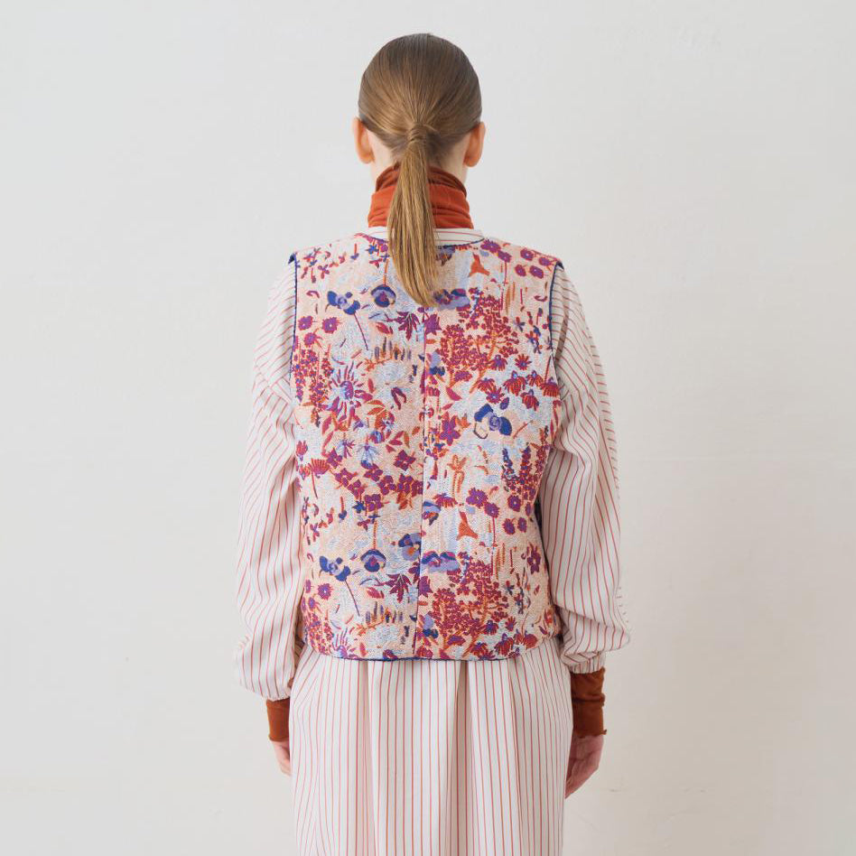 REVERSIBLE JQ VEST | WHYTO