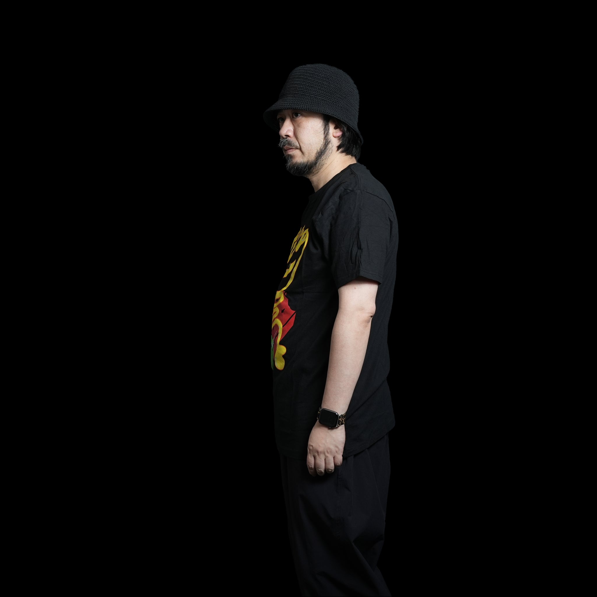 Lizzo_Bussin or Disgustin_Unisex_Black【ROCK OFF】【ネコポス選択可能】