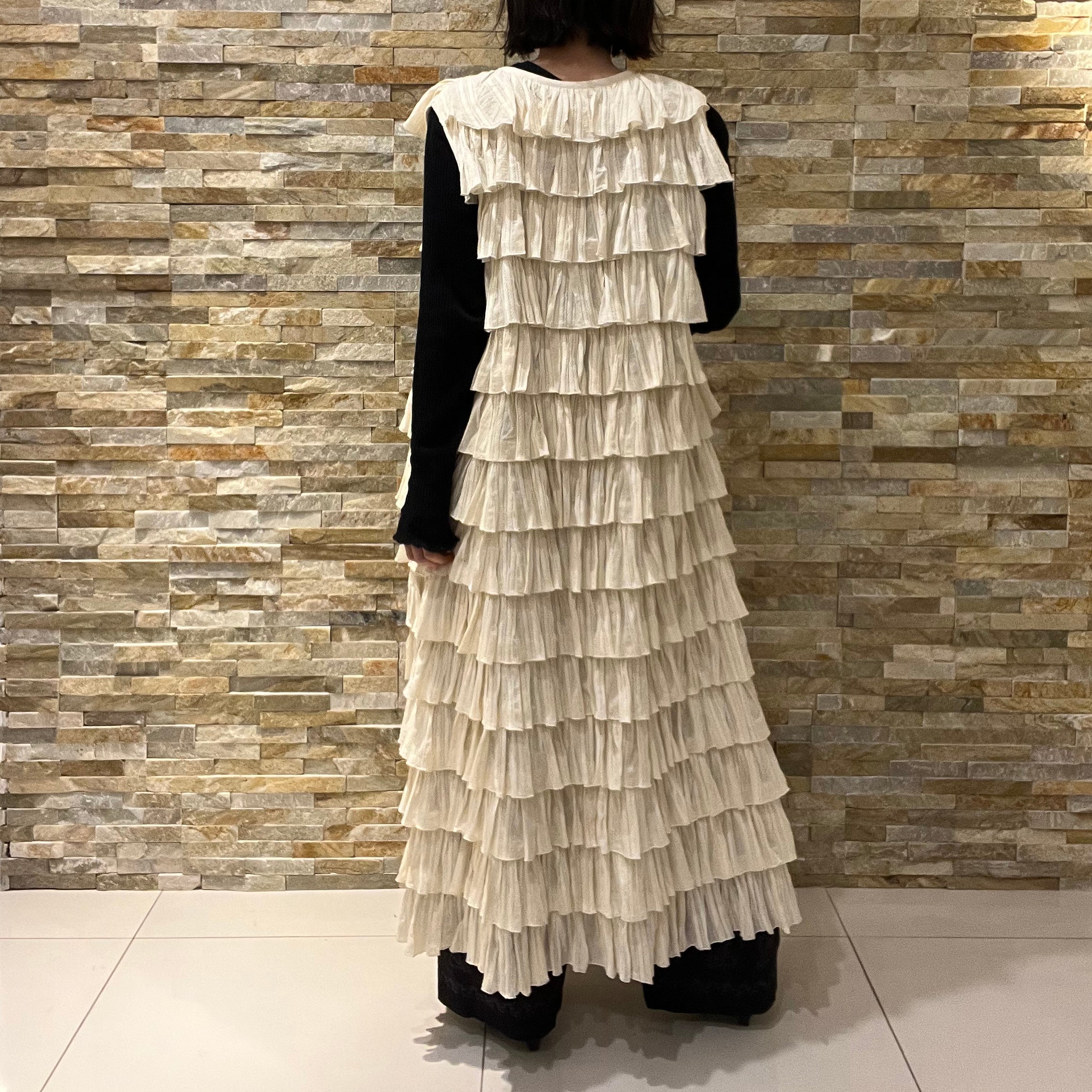 C.JQD FRILL LAYERED GOWN – Ecru | SARAMALLIKA