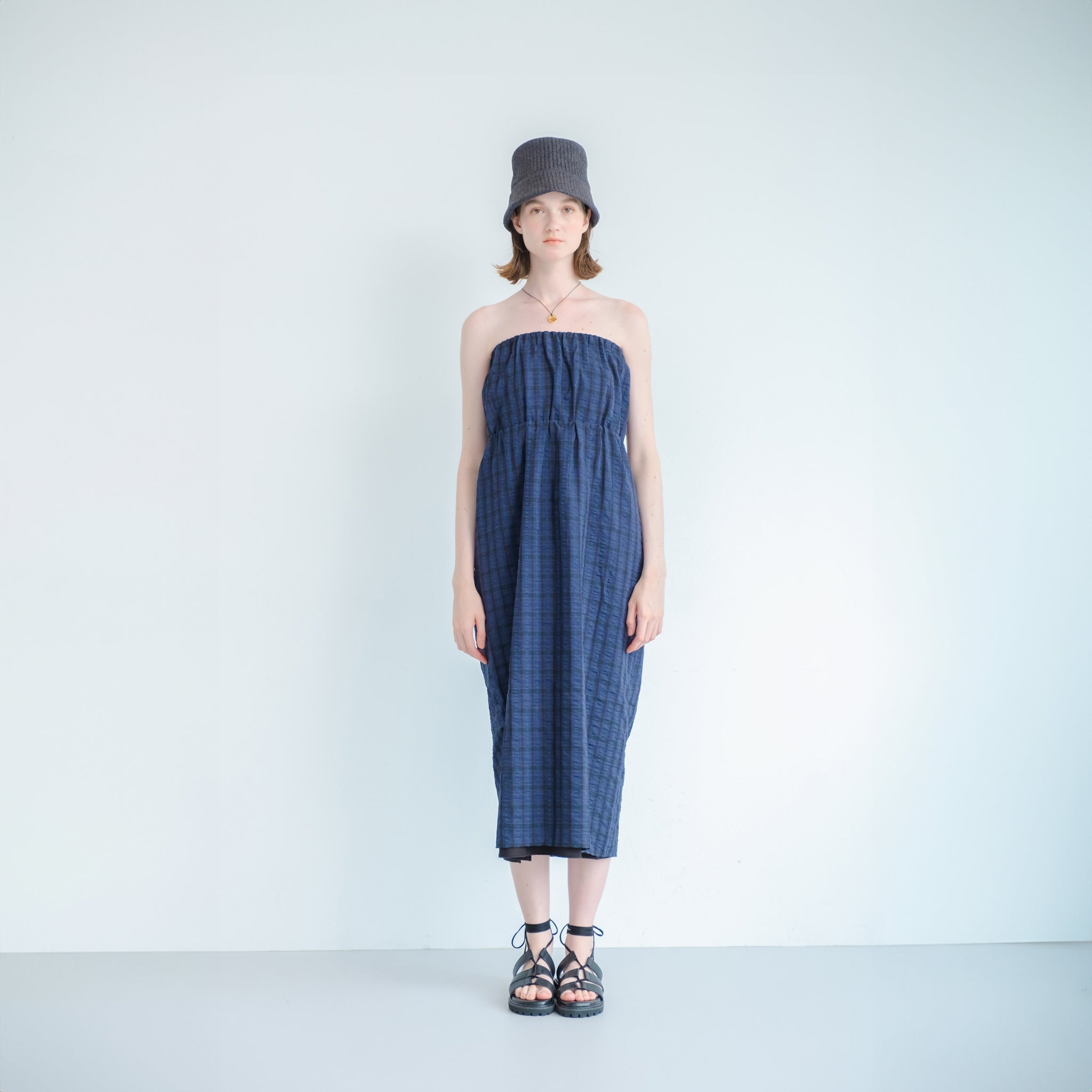 WHT24HOP4050 | CHECK REVERSIBLE DRESS | Color:Off Beige/Black【WHYTO_ホワイト】