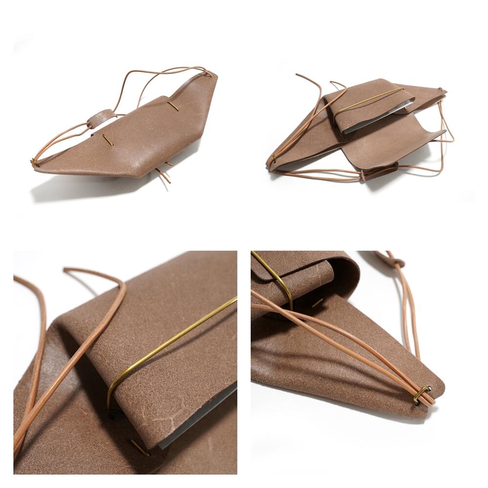 envelope.Leather waist bag Color:Black/Beige【PHABLIC×KAZUI】-PHABLIC×KAZUI-ADDICTION FUKUOKA