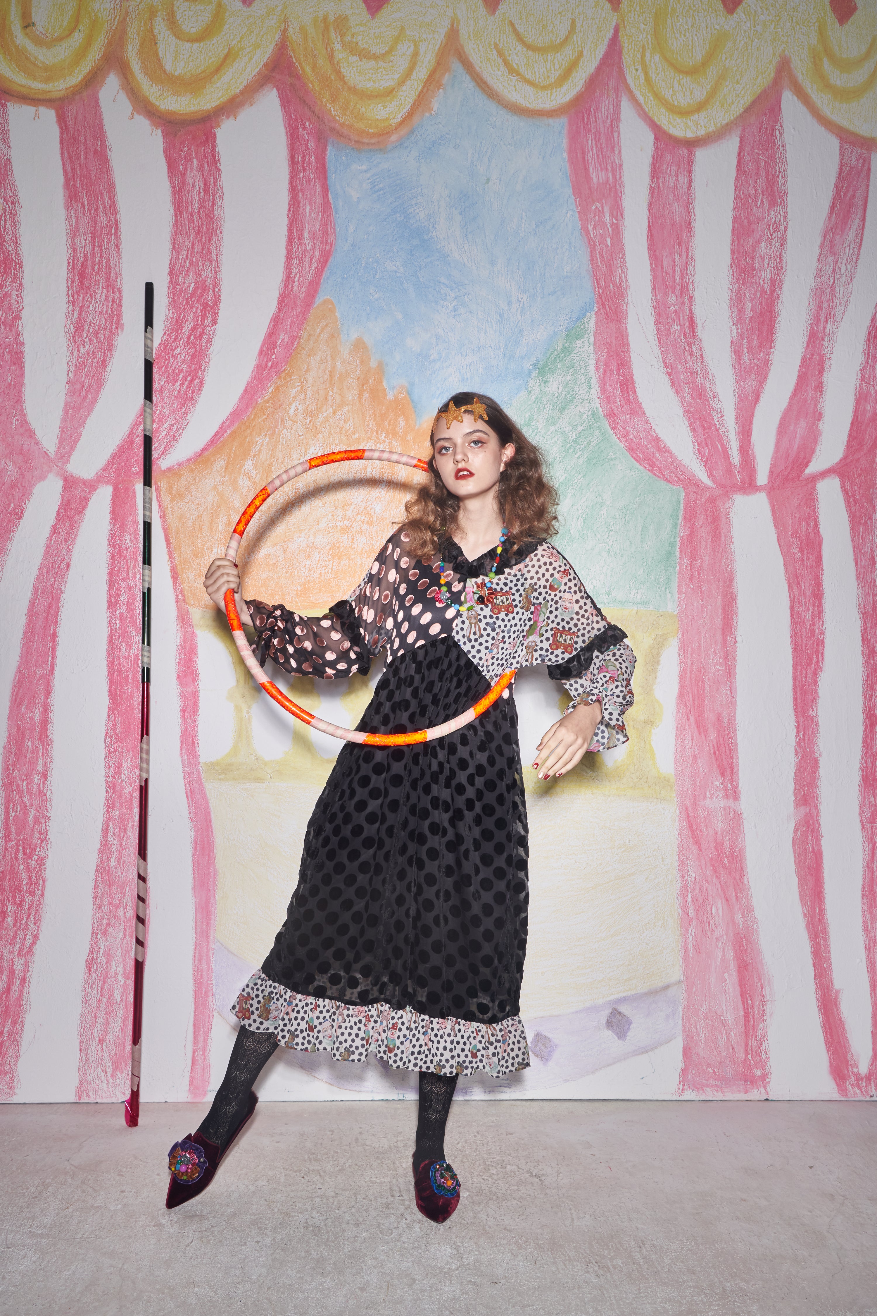 No:UP2020AW1119 | Name:Retro Ruff Collar Stitching polka Dot Illustration print Dress | Color:Black Multi | 【UNLOGOCAL POEM】-UNLOGICAL POEM-ADDICTION FUKUOKA