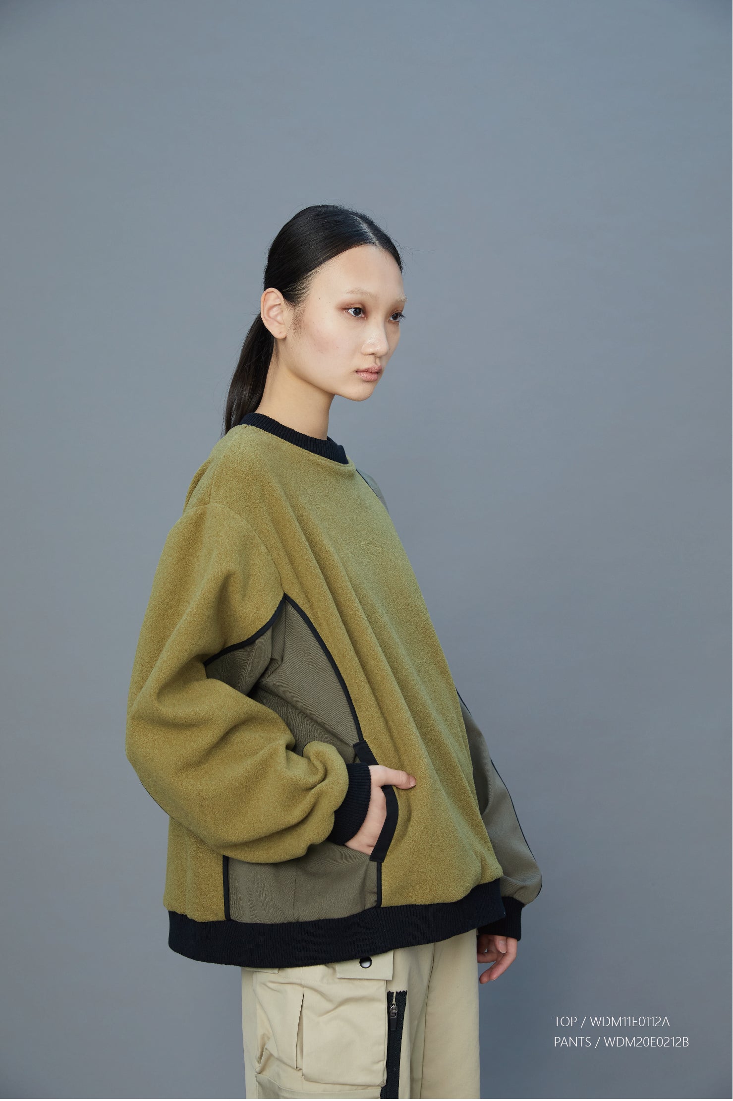 No:WDM11E0112A | Name:Shake Grain Fleece Patchwork Top | ColorMisty Green | Size:M/L【WEAVISM】【入荷予定アイテム・入荷連絡可能】-WEAVISM-ADDICTION FUKUOKA