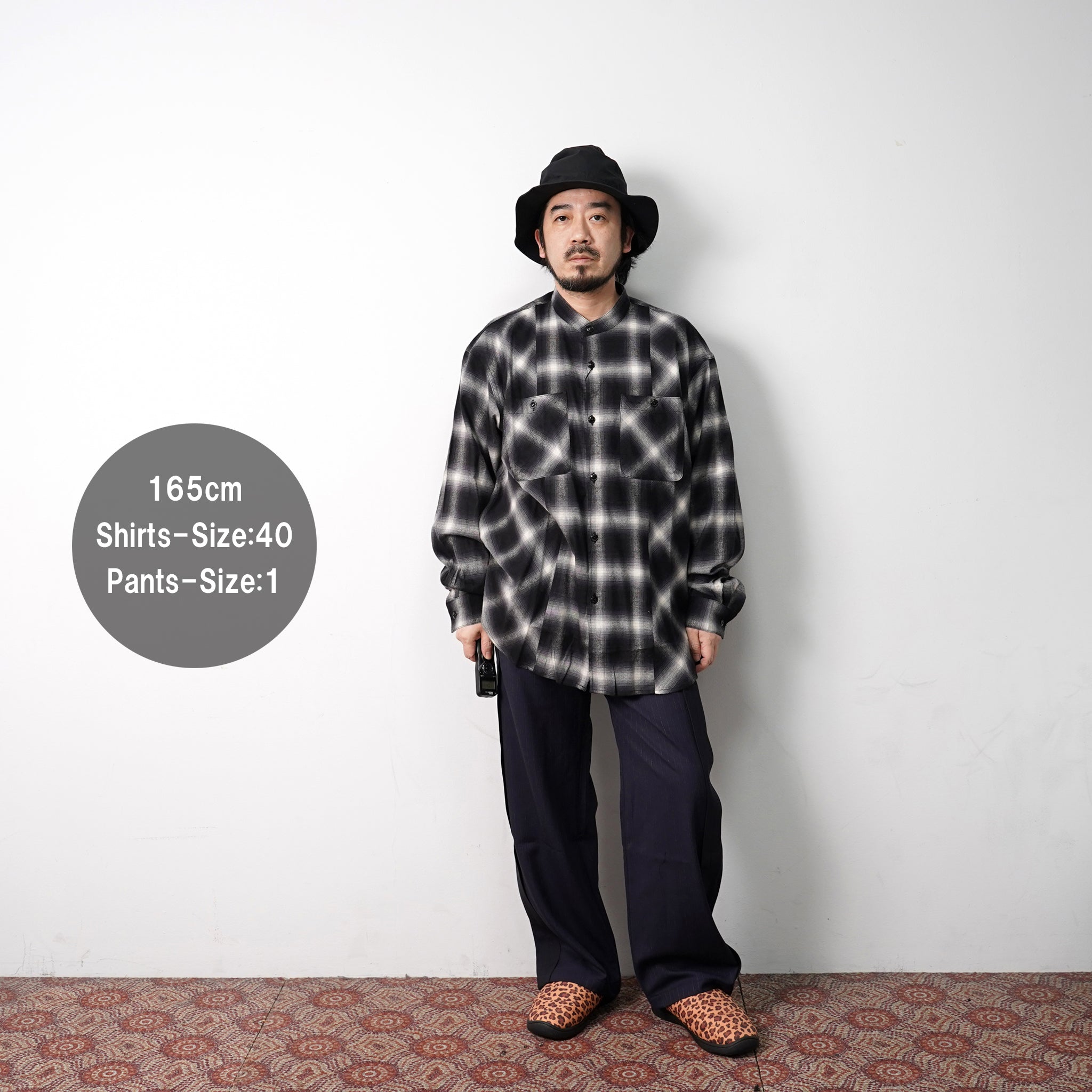 No:pw21p05 | Name:3 TUCK WOOL SLACKS | Color:Blk-Dark Purple | Size:1/2【PLATEAU STUDIO_プラトー スタジオ】【archive】