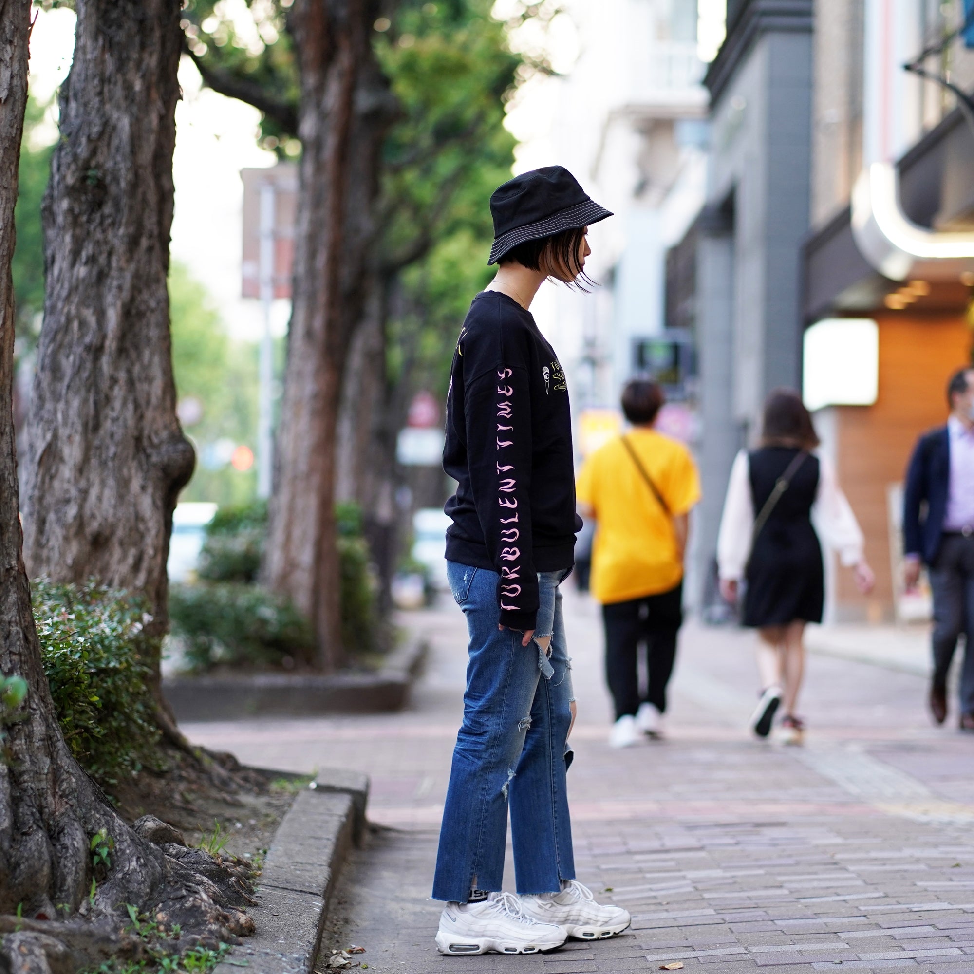 No:24313 | Name:Moblack Turbulent Times Moblack Sweater | Color:Black | Size:XXS/S/M/L【ONE TEASPOON】-ONE TEASPOON-ADDICTION FUKUOKA