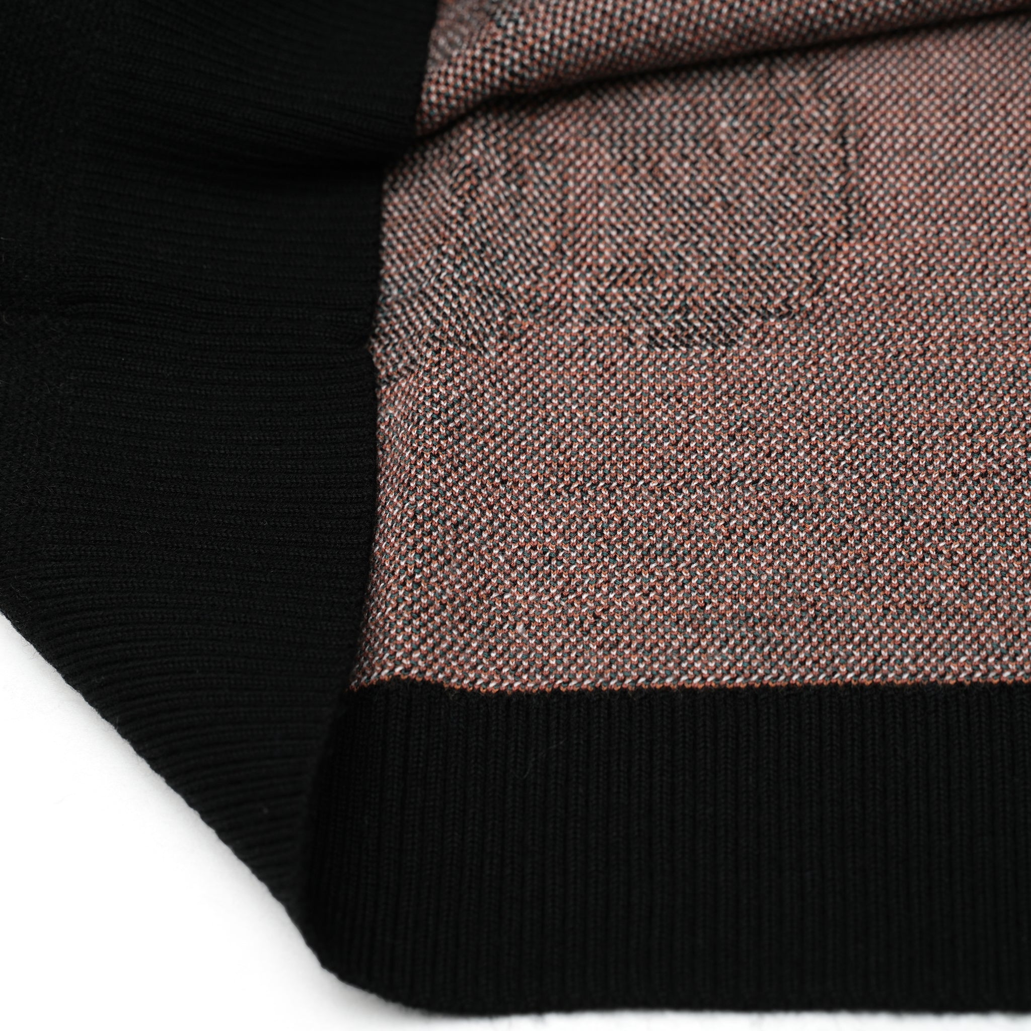 Cherry knit crewneck – Black | PLATEAU STUDIO