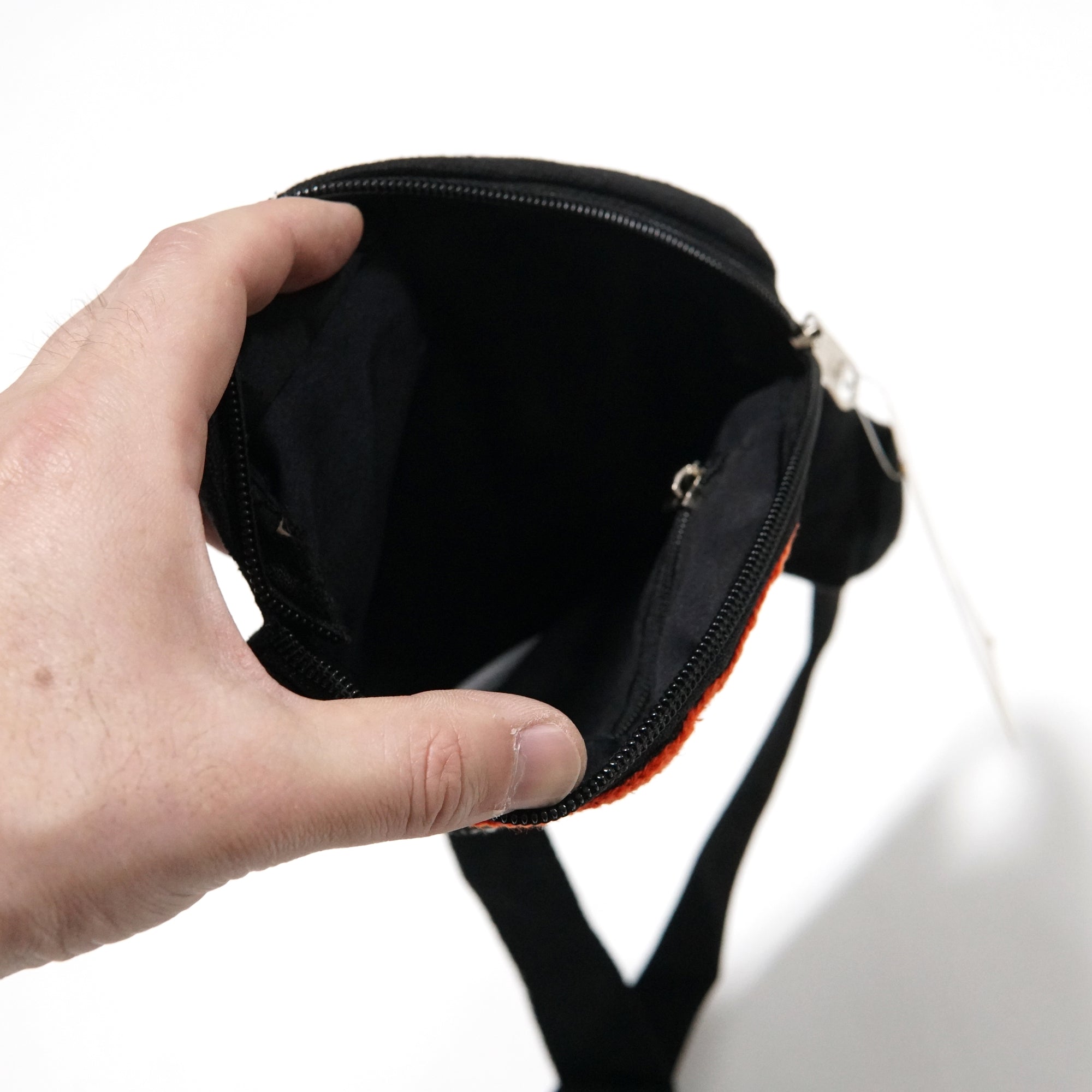 AC209 | Fanny Pack Eye | Color: embroidere【KITSCH KITCHEN_キッチュキッチン】【ネコポス選択可能】【archive】