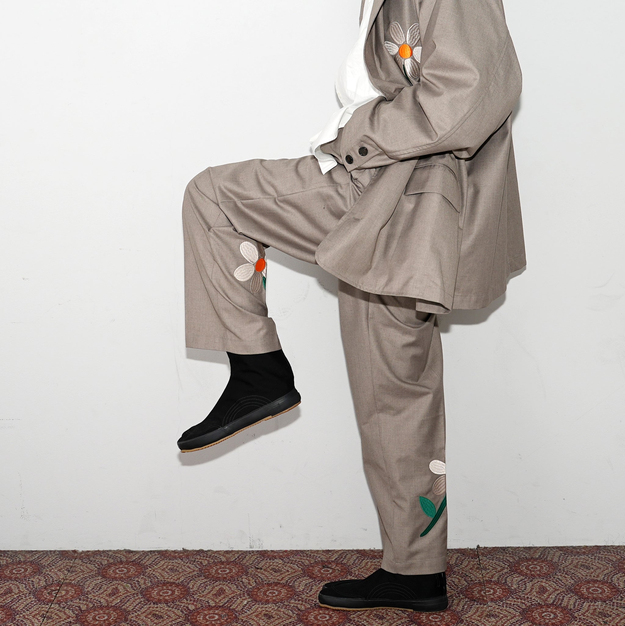 No:LL-JK01 | Name:Flower Embroidery Big Jacket | Color:Gray/Navy【EFILEVOL_エフィレボル】