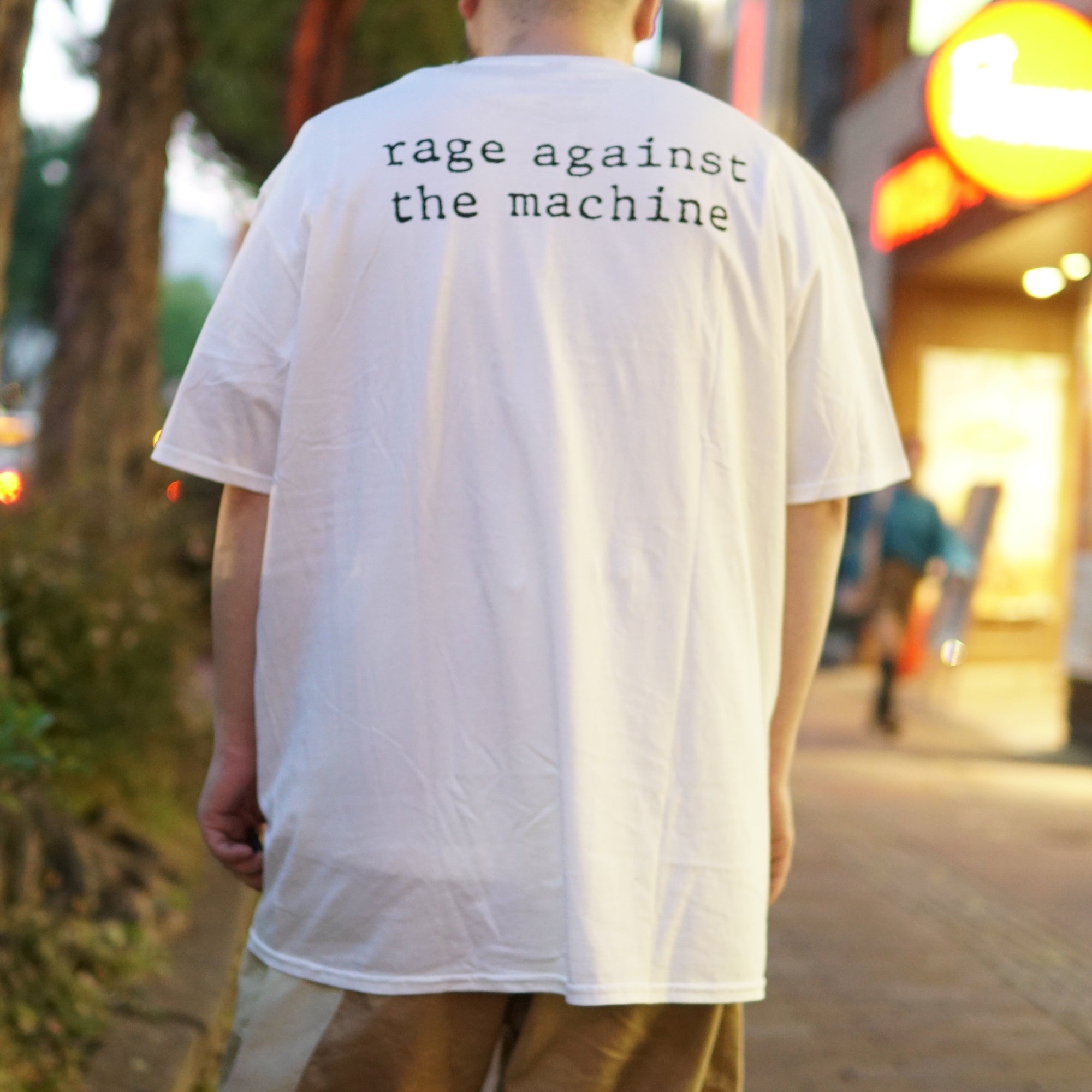 No:RATMTS08MW | Name:RATM_Calm Like A Bomb_Unisex_Tee_Rage Against The Machine | Color:White【ROCK OFF】【ネコポス選択可能】【archive】