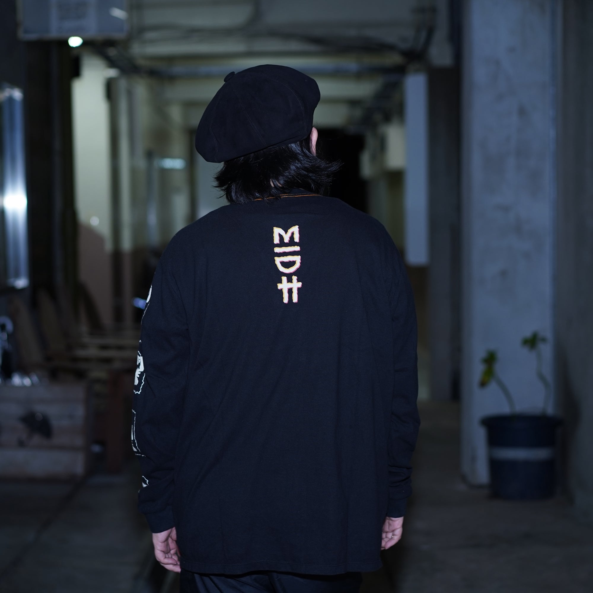No:24340 | Name:MADORASINDAHOUSE ILLUSION LONGSLEEVE BF TEE | Color:Washed Black | Size:M/L【ONE TEASPOON】-ONE TEASPOON-ADDICTION FUKUOKA
