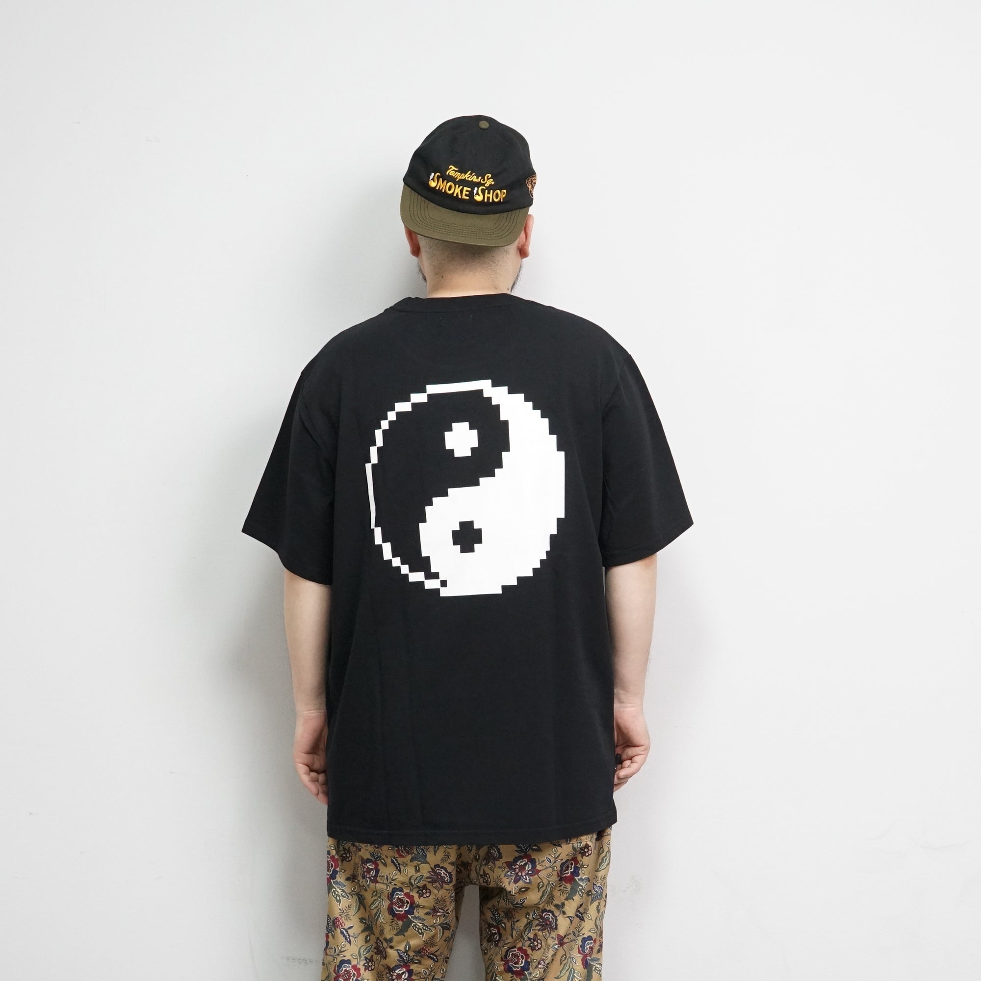 No:TSO-B-ES-YINYANG/BP | Name:yin yang OVERSIZE T-SHIRT - BRICKTOWN_The Classics Mix of Pixel Arts | Color:Black | Size:S/M/L【BRICKTOWN_ブリックタウン】【archive】