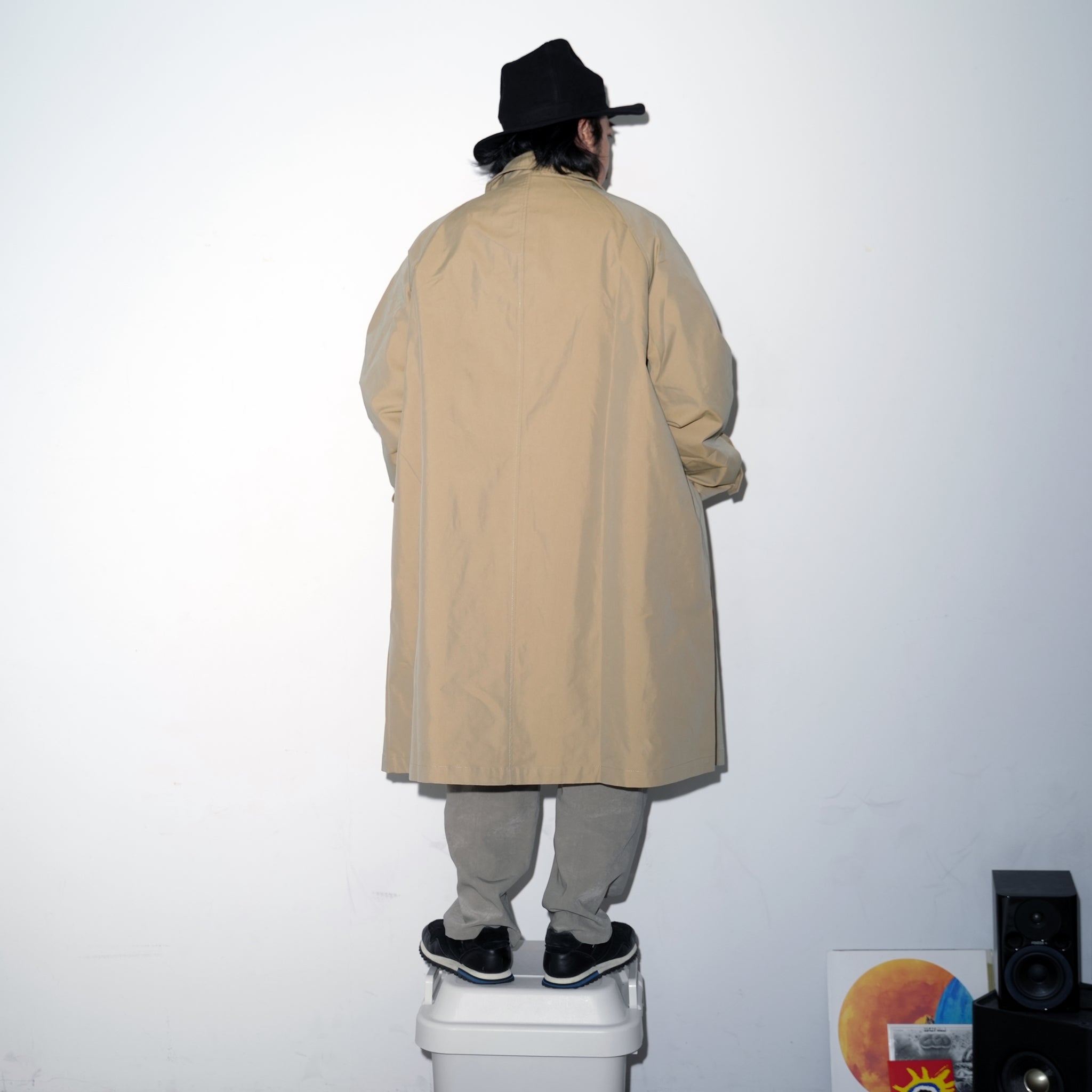 Graves_Bal Collar Coat – Offwhite / Beige / Charcoal / Black | KELEN MEN